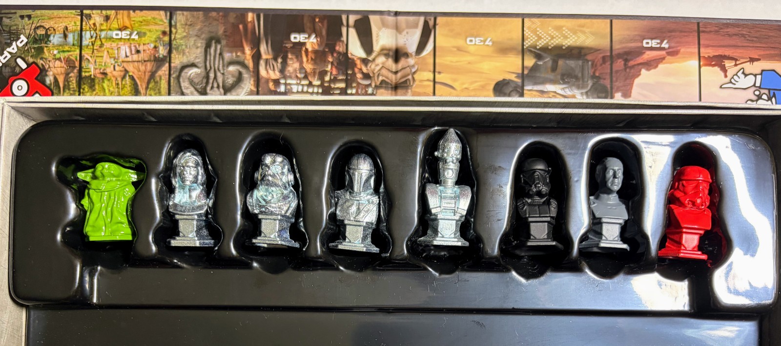 Monopoly Star Wars The Mandalorian Edition Hasbro “Protecting Grogu” “The Child”