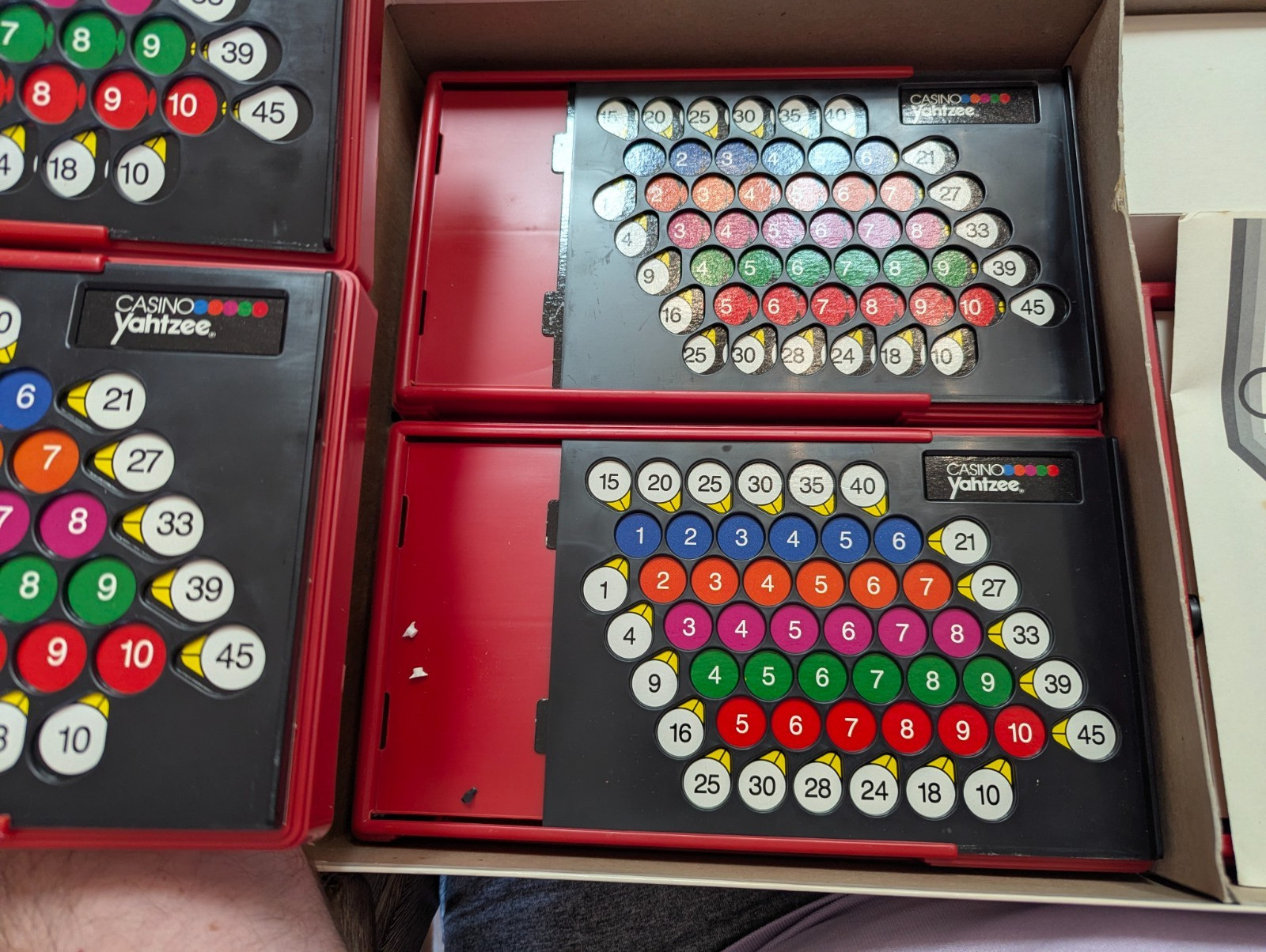 CASINO YAHTZEE Board Game 100% COMPLETE 1986 VINTAGE