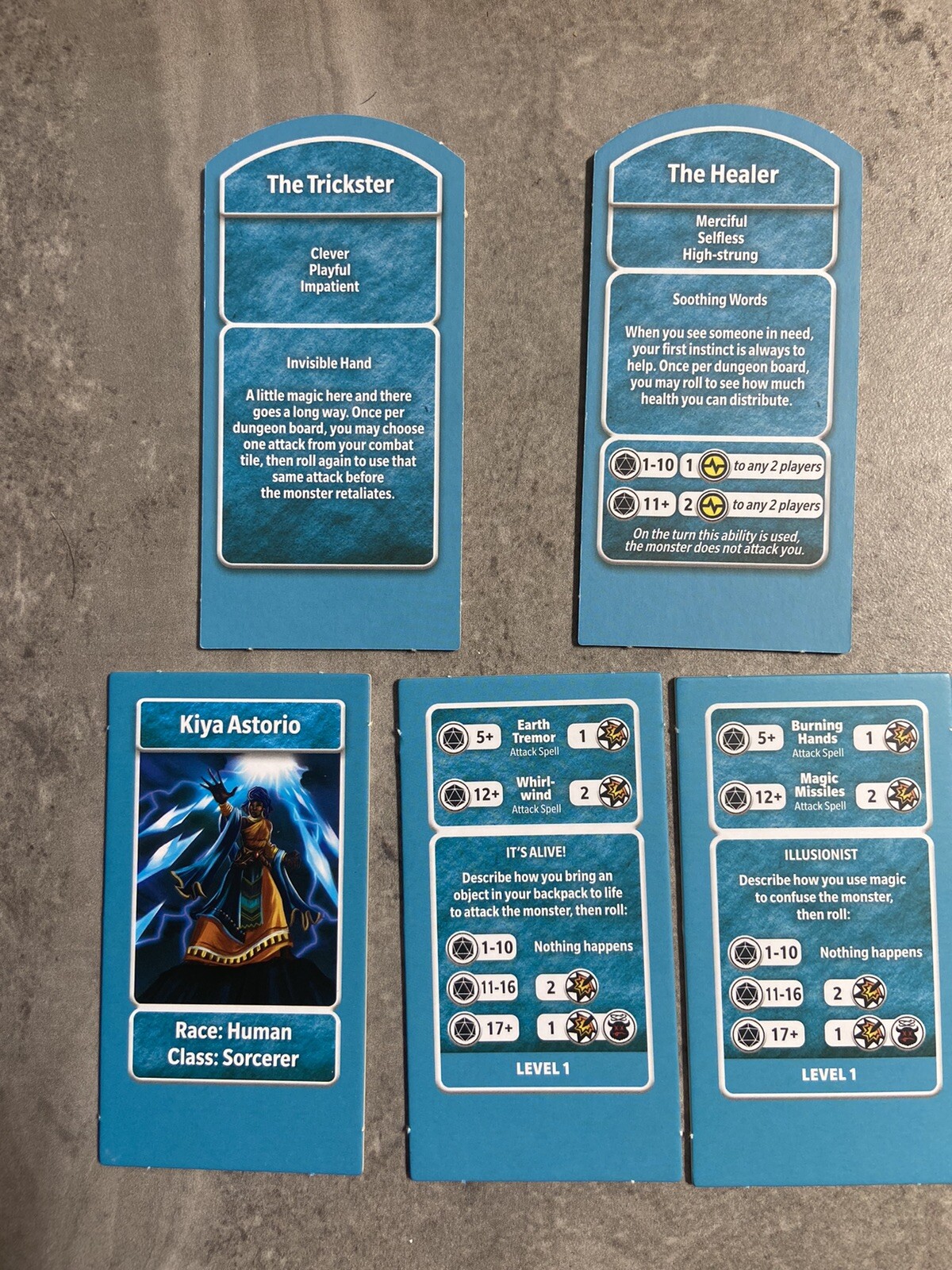 Dungeons & Dragons ADVENTURE BEGINS Game, Replacement 5 x Blue HERO TILES