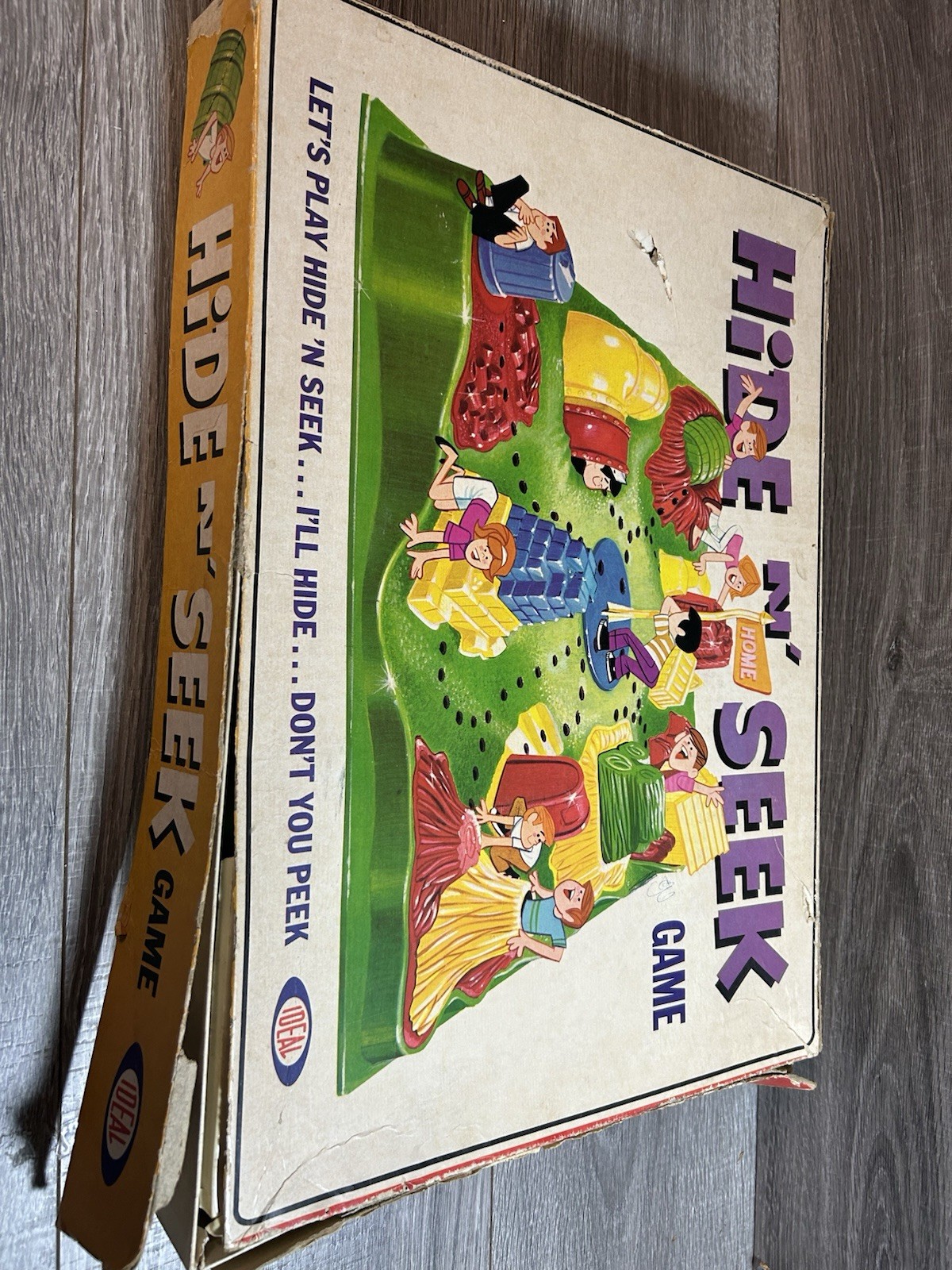 1967 Ideal Toy Corp. HIDE N’ SEEK Game In Original Box (missing Only 1 Token)