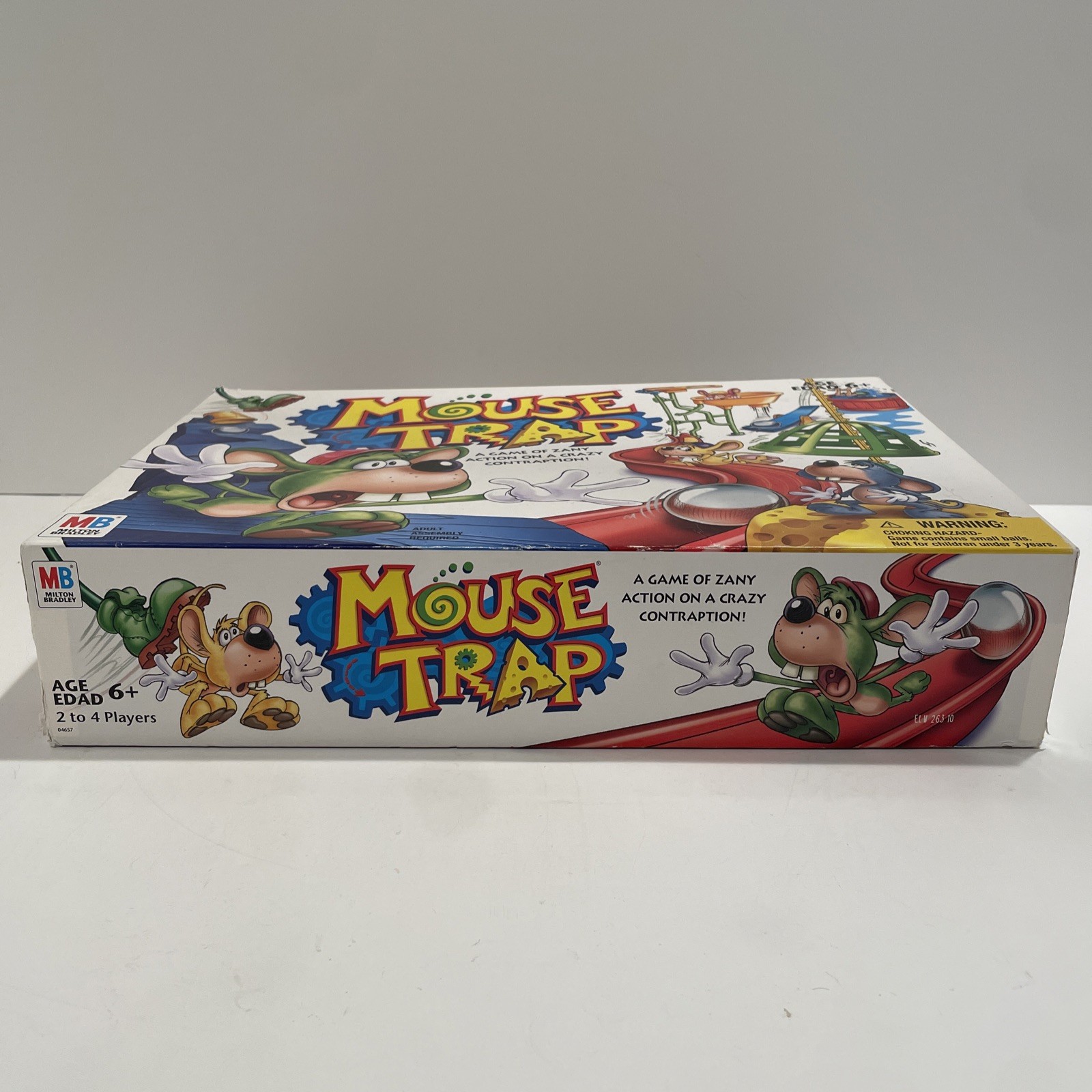 Y2K Mouse Trap COMPLETE Milton Bradley 2005 Classic Board Game Kids Family