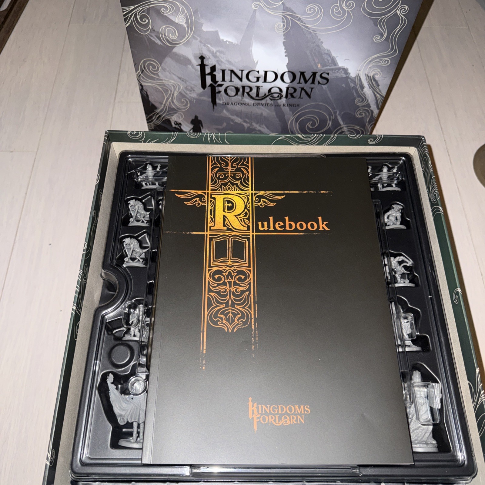 Kingdoms Forlorn: Dragons, Devils And Kings Into The Unknown New In Box