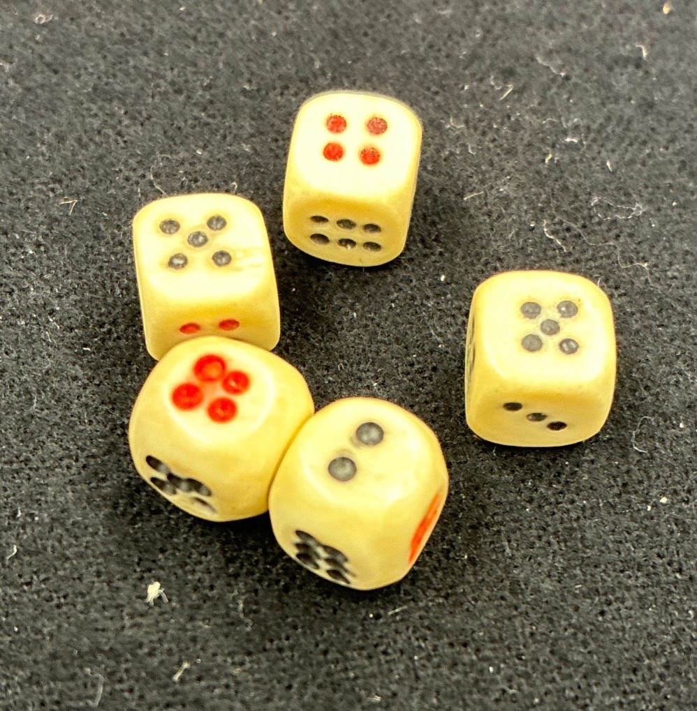 Vintage Chinese Bone & Bamboo Mahjong Set Metal Box 144 Tiles & Dice