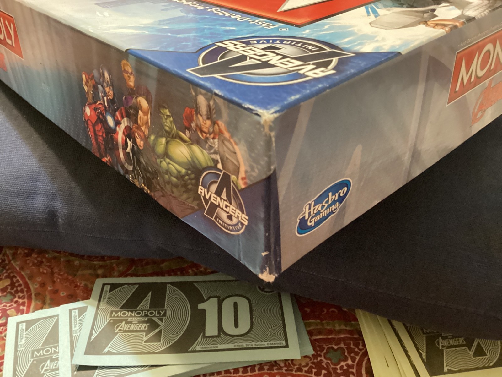 MONOPOLY MARVEL AVENGERS COMPLETE 2014 BOARD GAME! EXC. COND/ FREE POSTAGE!!!!!
