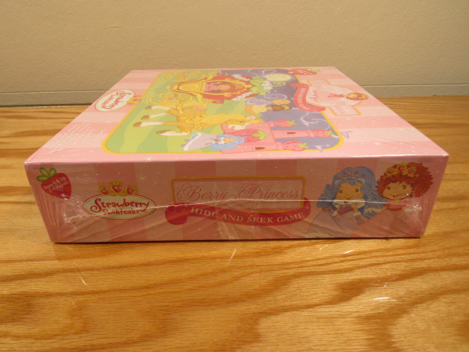 Strawberry Shortcake Berry Princess Hide And Seek Game 2005 2-4 Player Sealed