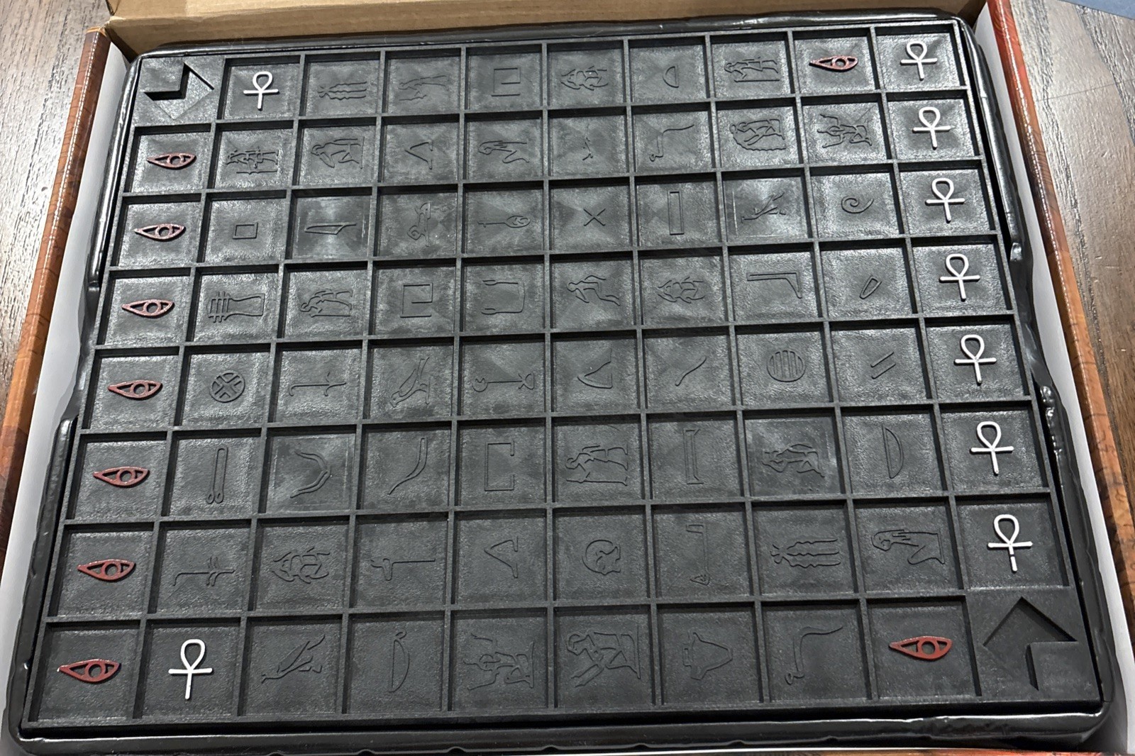 Laser Khet 2.0 Board Game Strategy Mensa 100% Complete