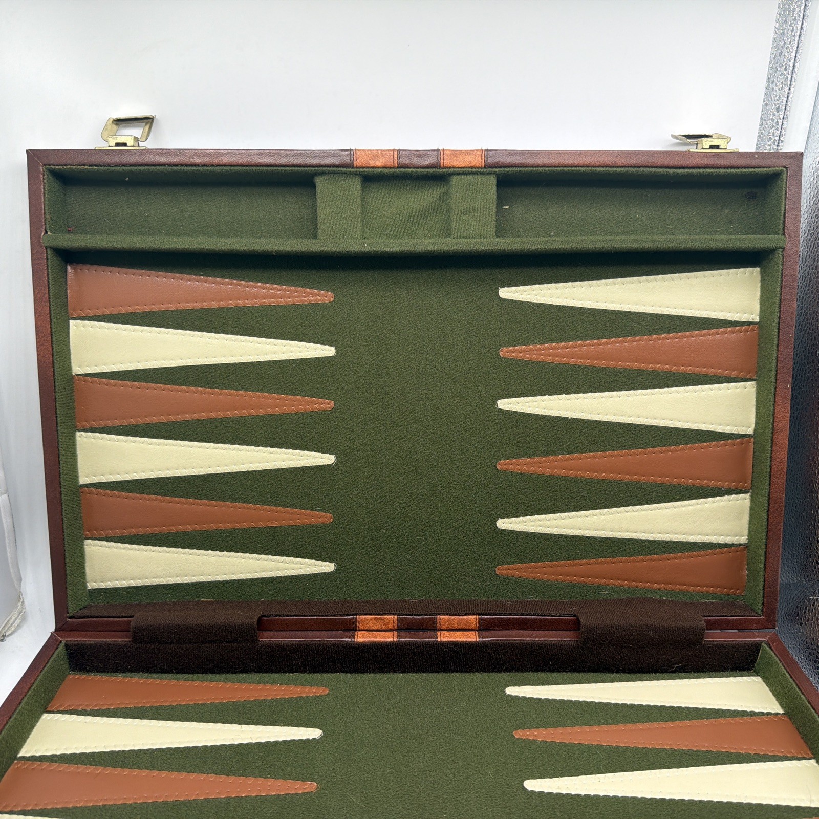 Vtg Pierre Cardin Backgammon Set Brown Swirl & Cream Pieces 1 3/8” Complete