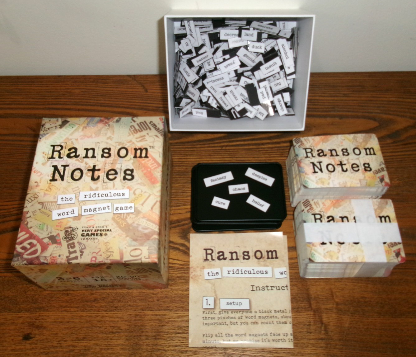 Ransom Notes Ridiculous Word Magnet Game COMPLETE Charty Party 2023