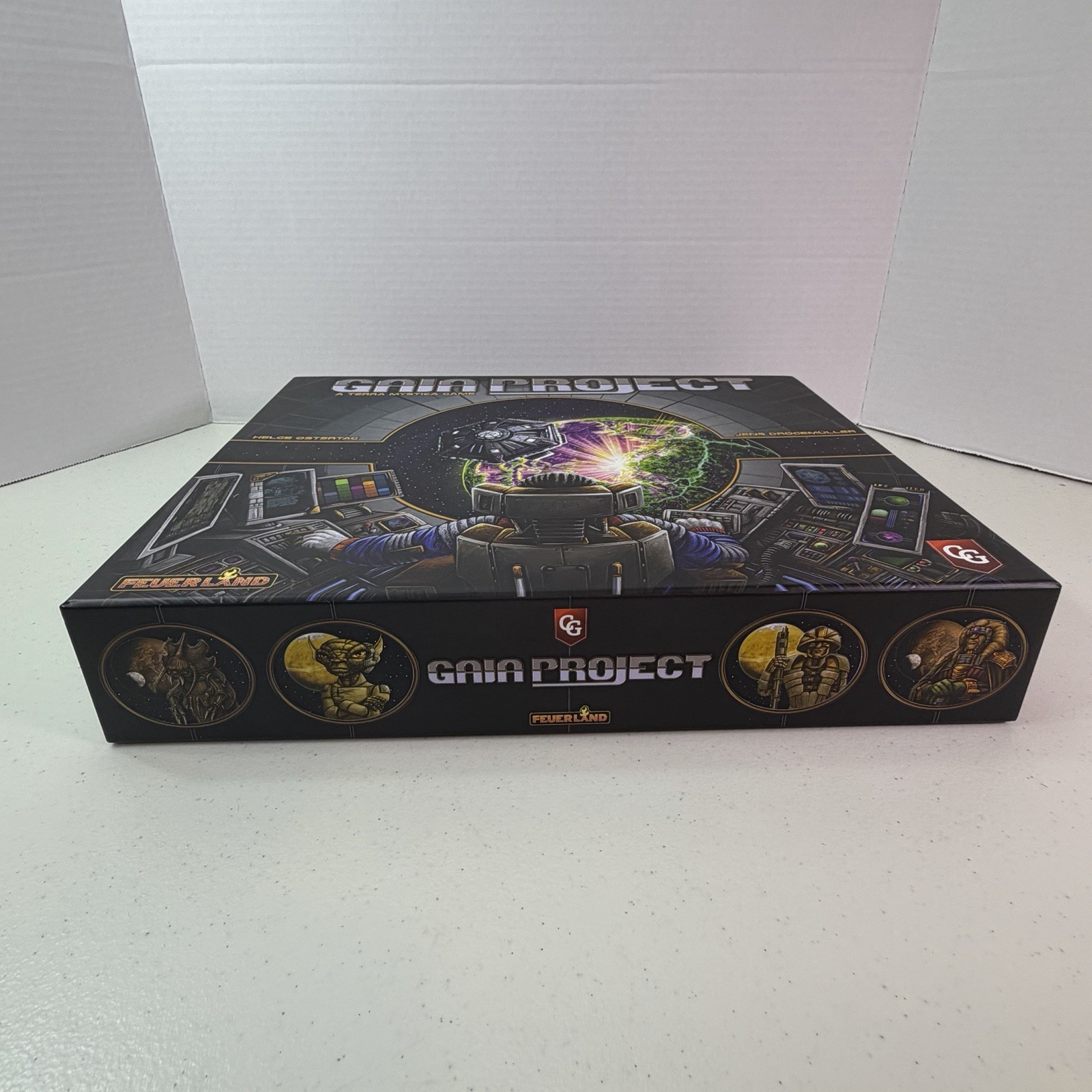 Gaia Project Board Game w/Folded Space Insert & Sleeved Cards COMPLETE