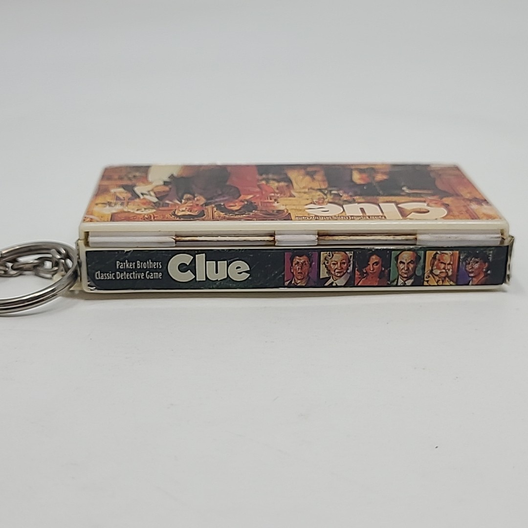 Vintage Clue Mini Travel Game Keychain Parker Brothers Hasbro 1998 Complete