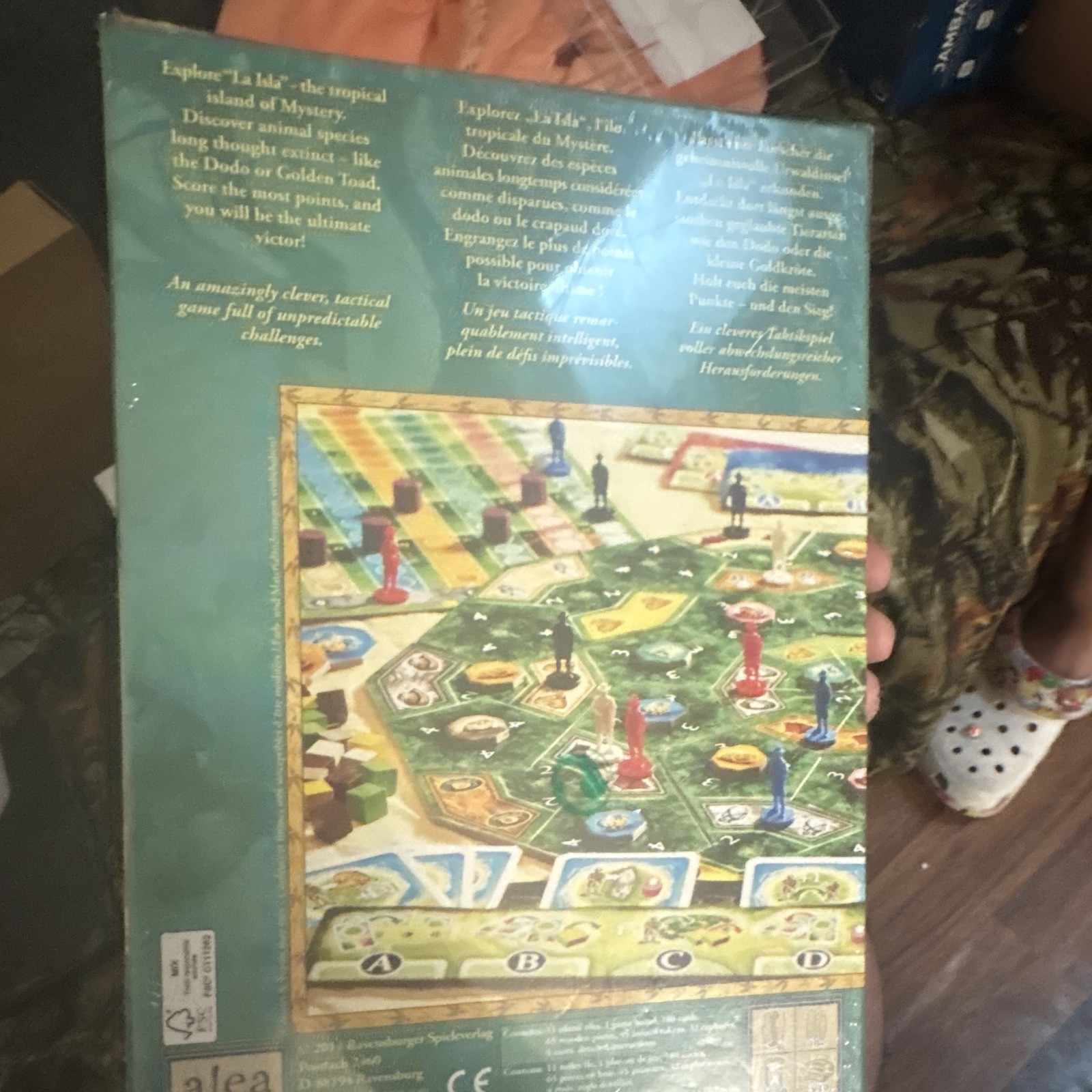 Ravensburger La Isla Board Game – Animals Theme Family Tabletop Game