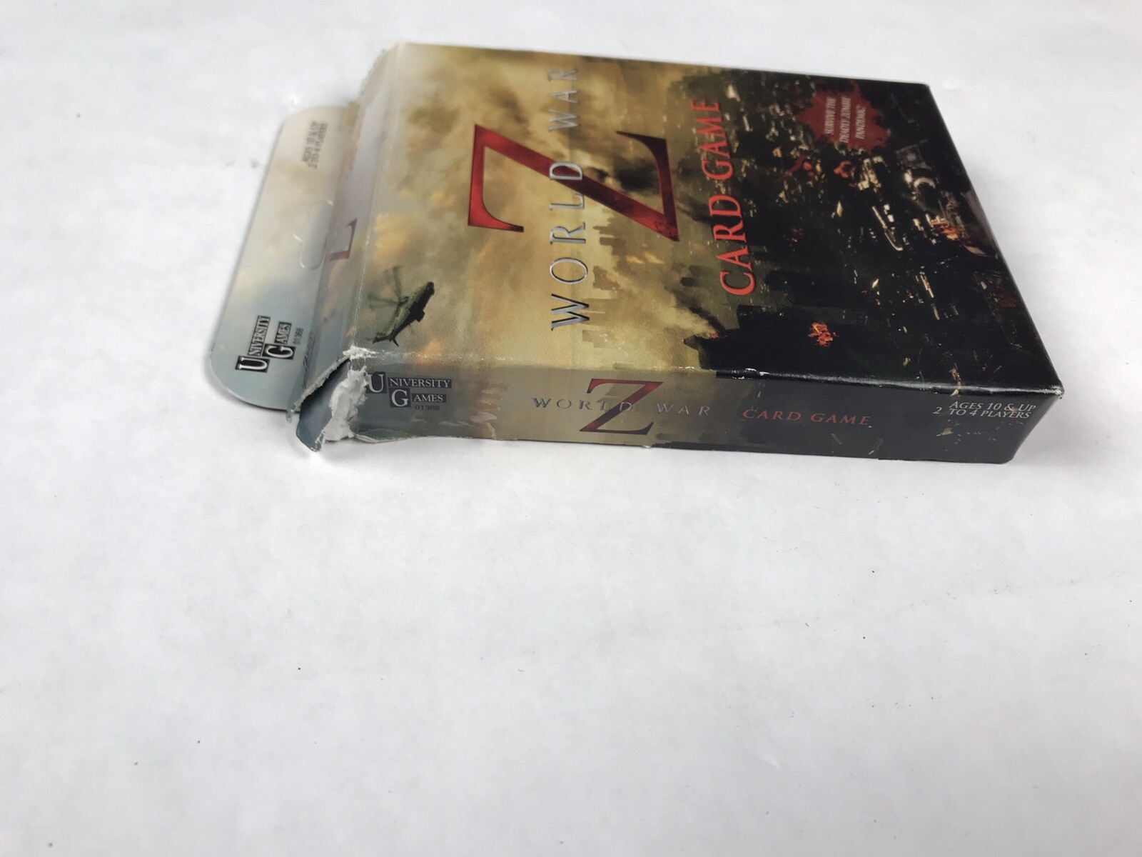 World War Z 2014 Card Game Survive the Deadly Zombie Pandemic Ages 10+