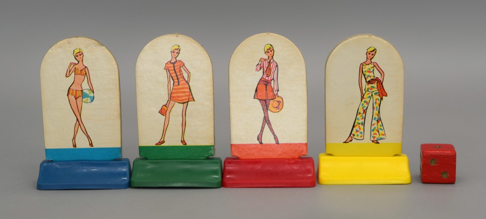 COMPLETE Vintage Twiggy Board Game 1960s 1967 MB Milton Bradley Queen of Mod