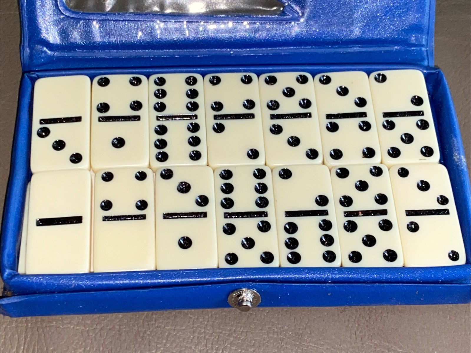 Double-Six Dominoes Supreme Vintage Set Of 28 Travel Size