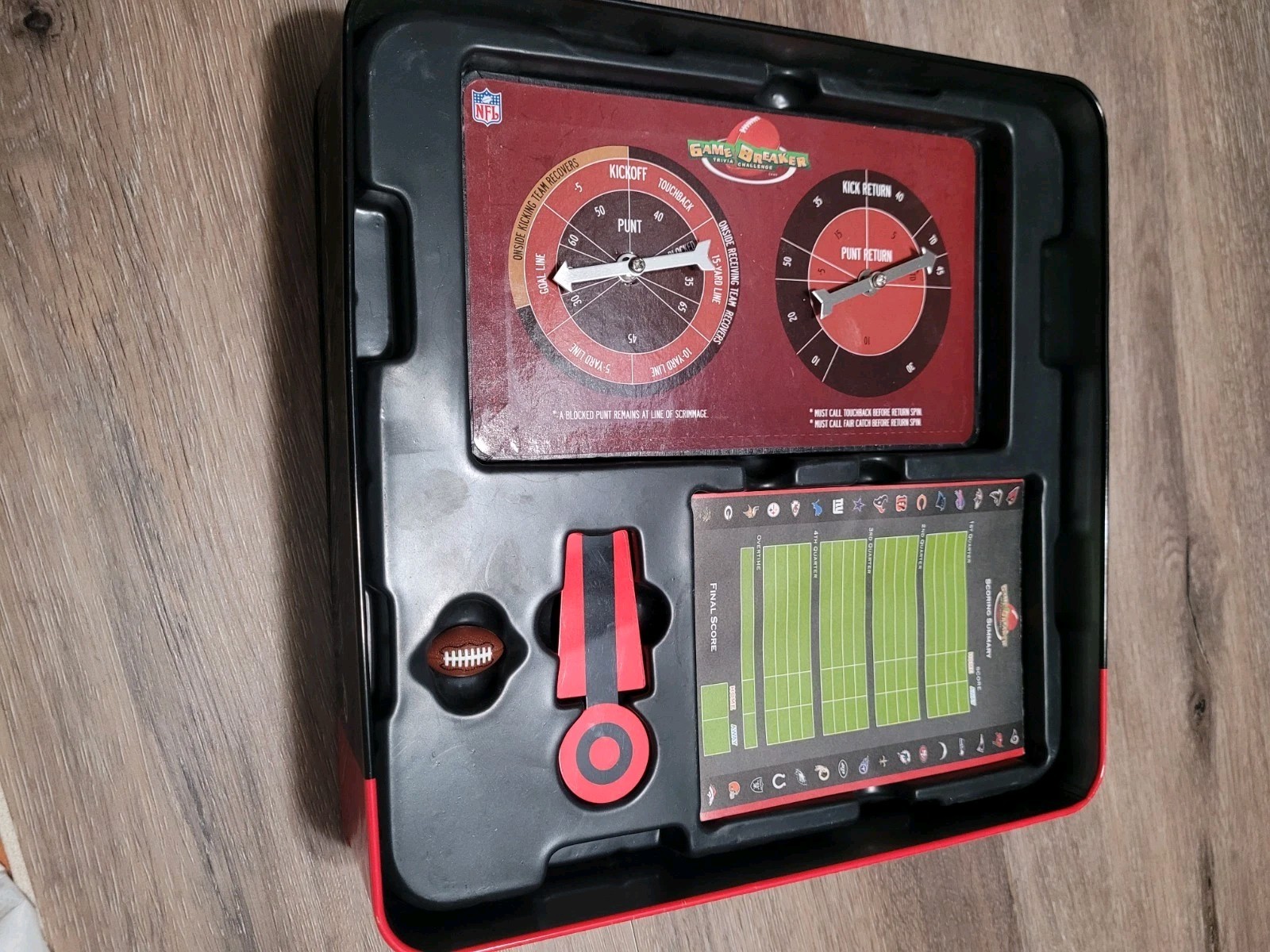 GAME BREAKER TRIVIA CHALLENGE NFL BOARD GAME BY EXCALIBUR 2007