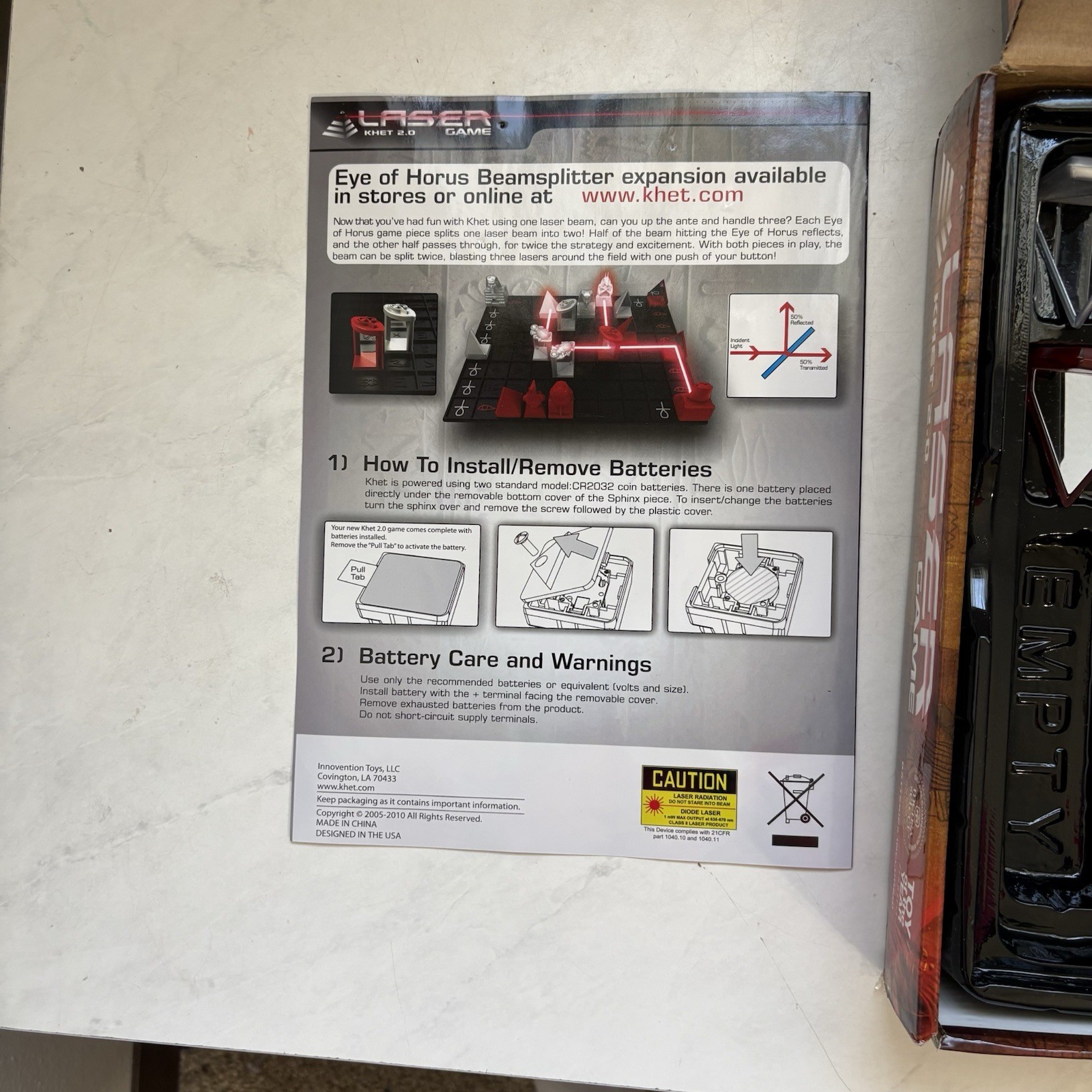 LASER Board Game Khet 2.0 Strategy MensaSelect Toy of the Year Complete Open Box