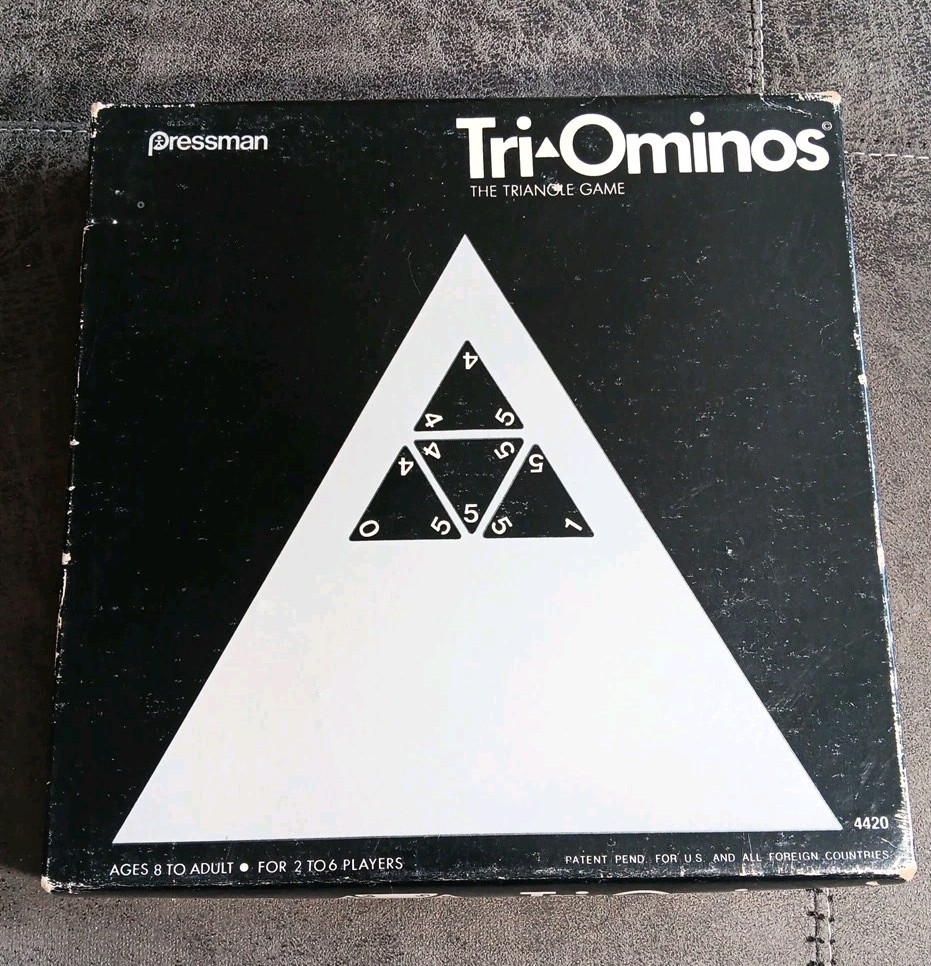 VINTAGE Tri-Ominos THE TRIANGLE GAME – Original Box – Pressman #4420