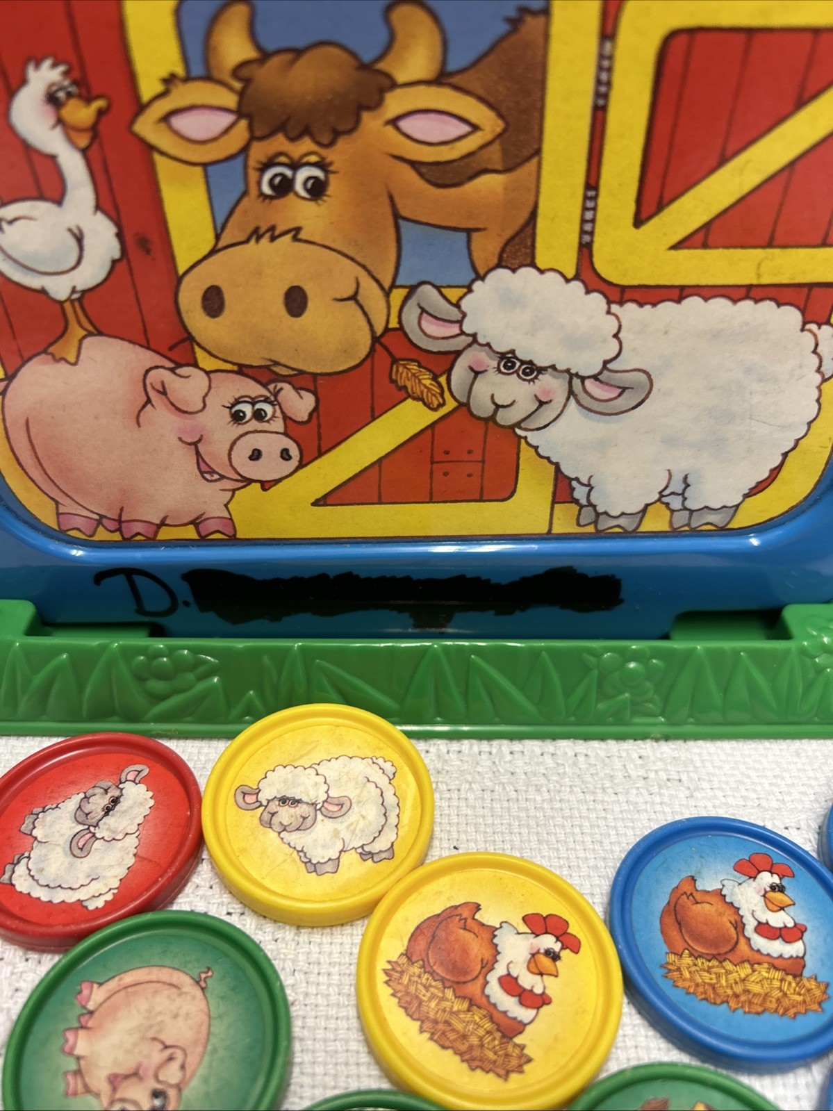 Fisher Price Barnyard Bingo Matching Memory Animal Game Vintage missing 1 piece