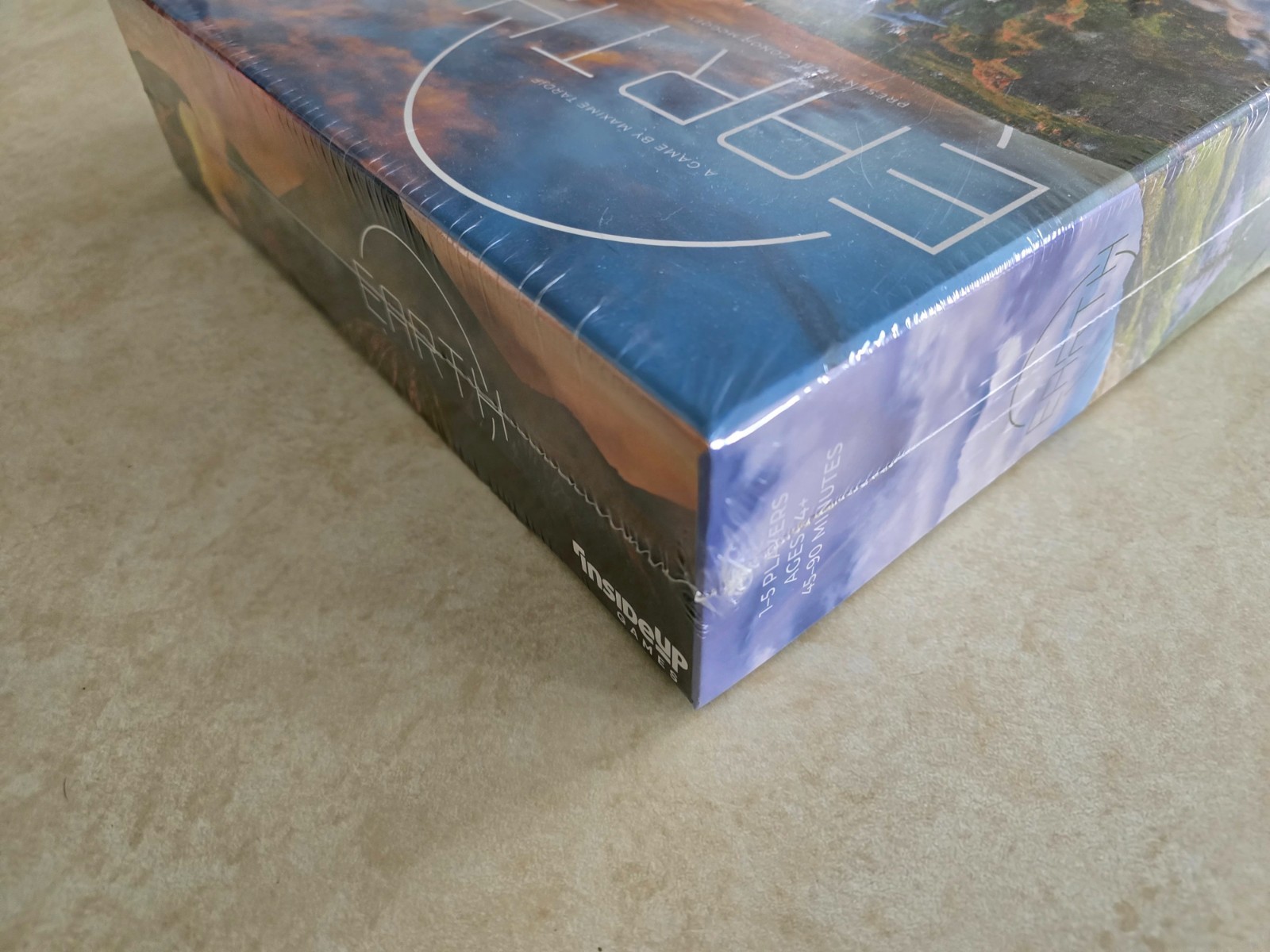 Earth Board Game BRAND NEW Sealed : Inside Up Games Tableau Builder : Age 13+