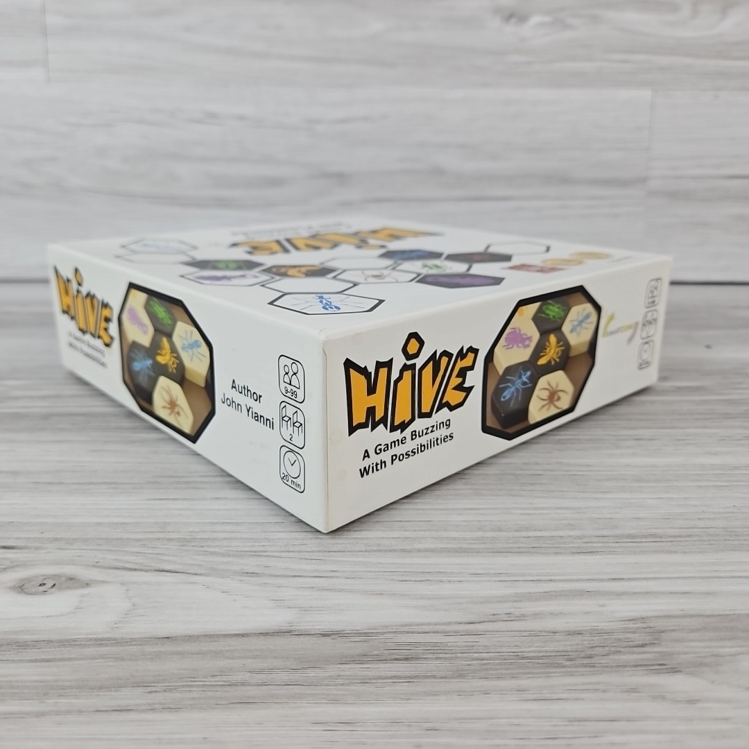 Smart Zone Games Hive The Board Game + Carry bag + Mosquito