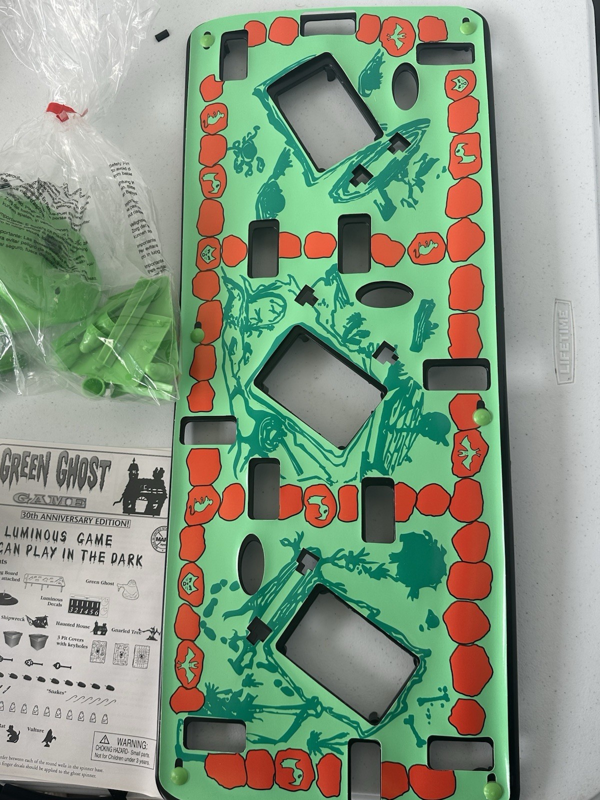 Marx Green Ghost Game 30th Anniversary Edition Glows in Dark 2+ Players Ages 5+
