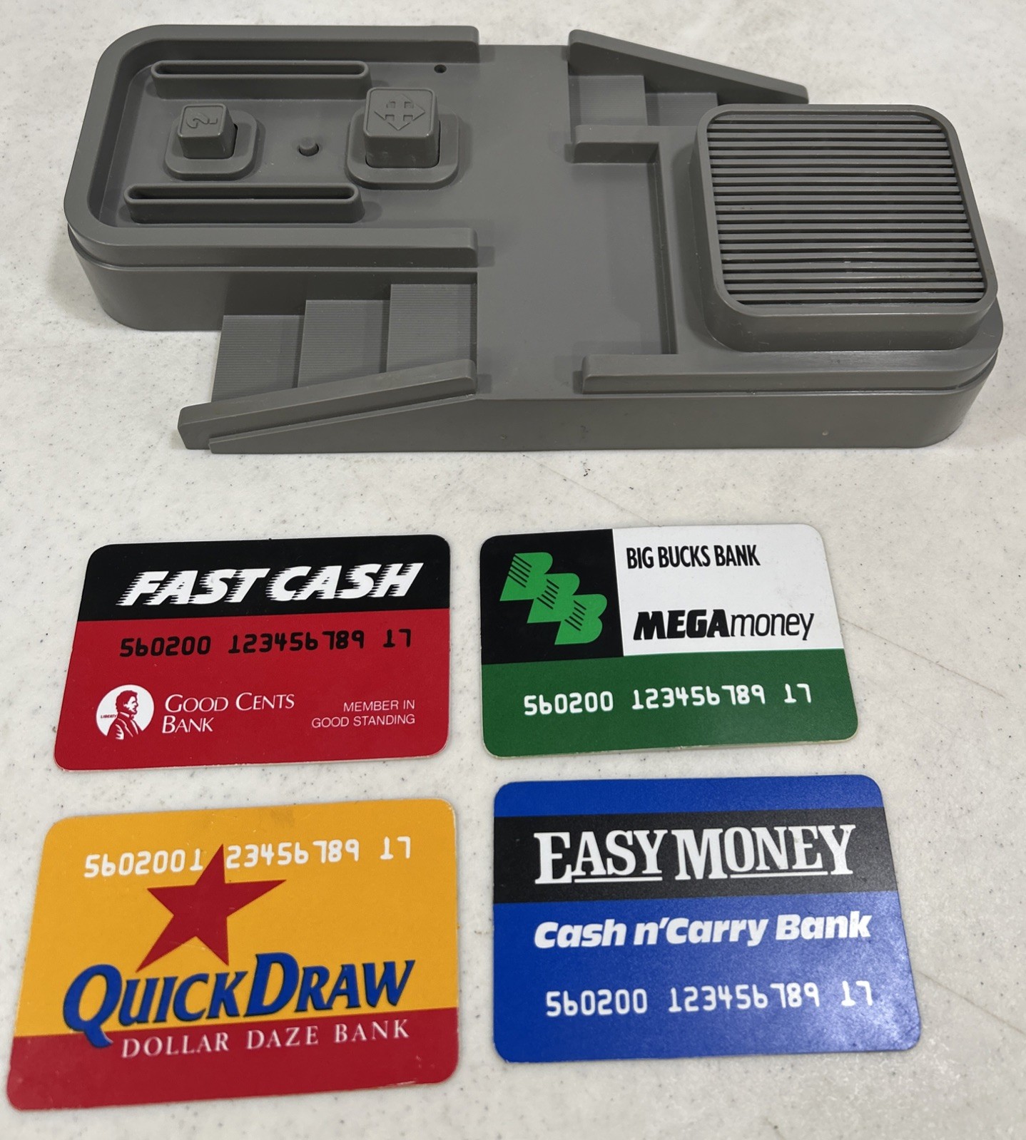 Electronic Mall Madness 1989 Speaking Unit Replacement Part Talking Bank W/Cards