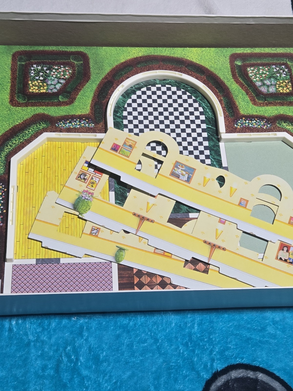 Mystery Mansion Electronic Talking Board Game 1995 Hasbro 99% COMPLETE WORKS