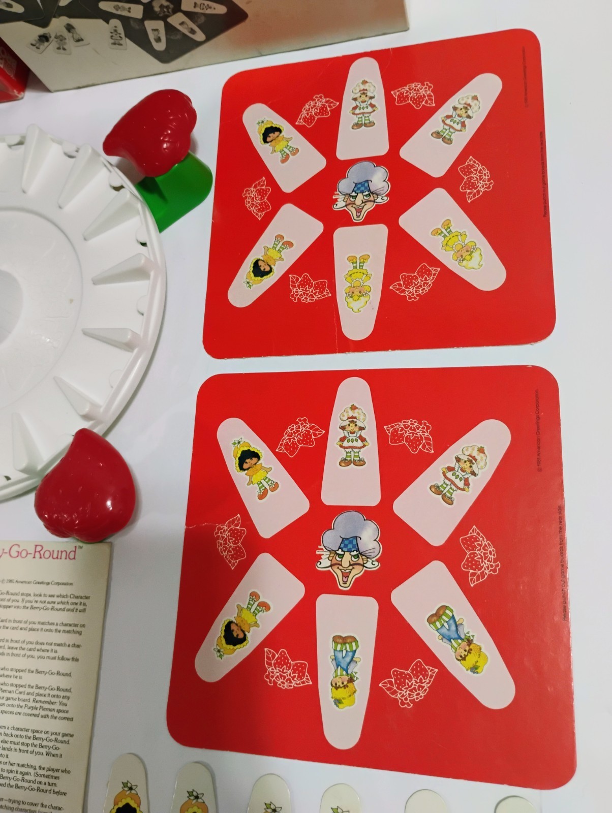 Vintage 1981 Strawberry Shortcake Berry-Go-Round Color Matching Carousel Game…