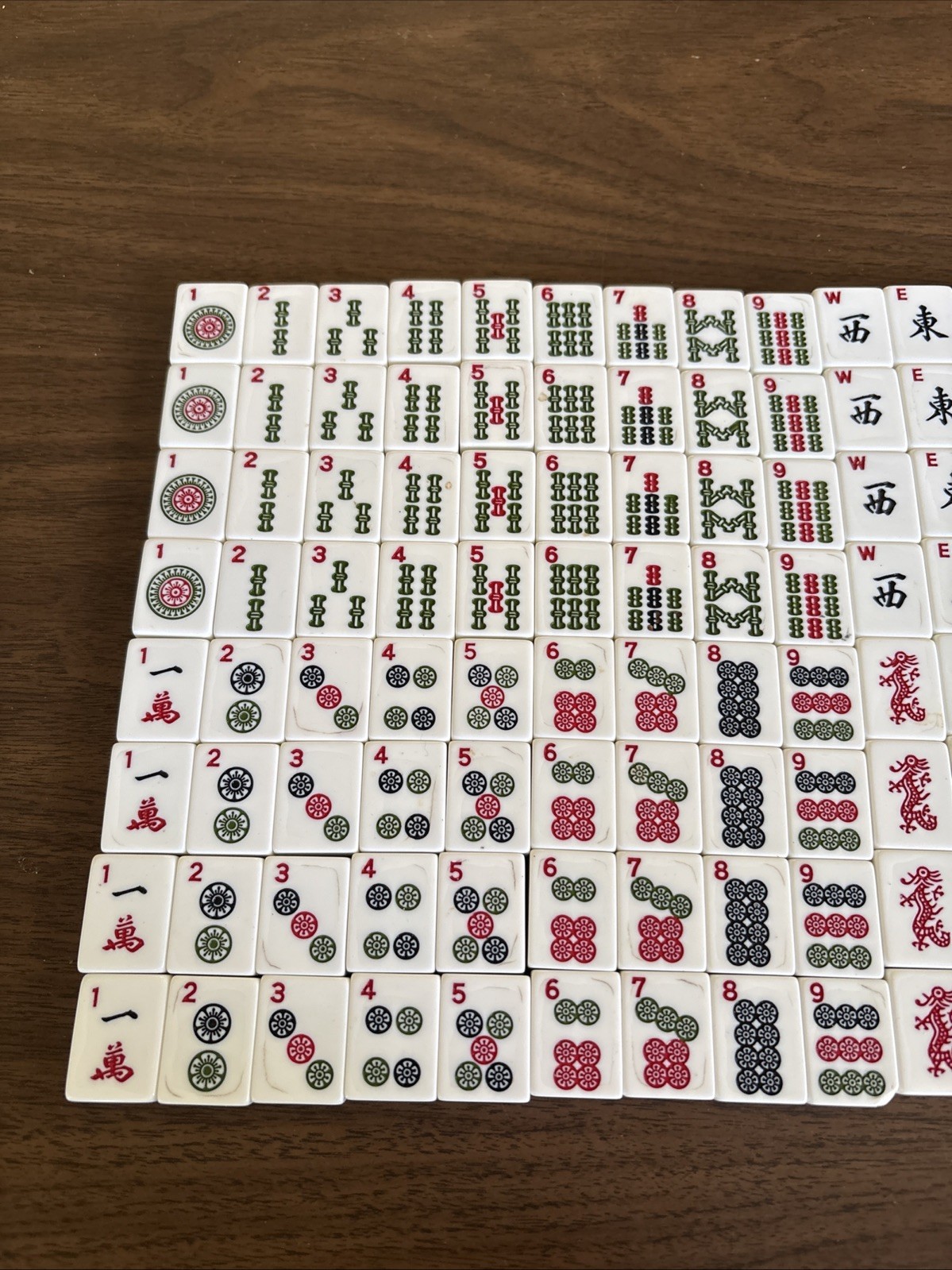 Mahjong Set 160 Tiles 4 Color Set Racks Pushers w/ Case