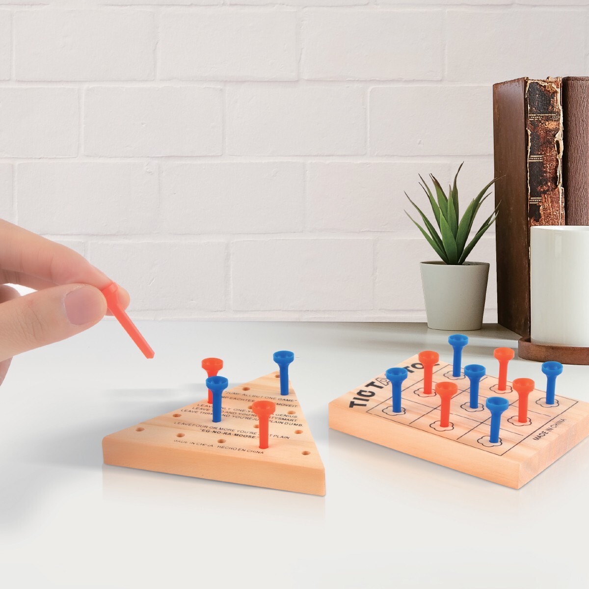 Zummy Tic Tac Toe & Solitaire Mini Wooden Games