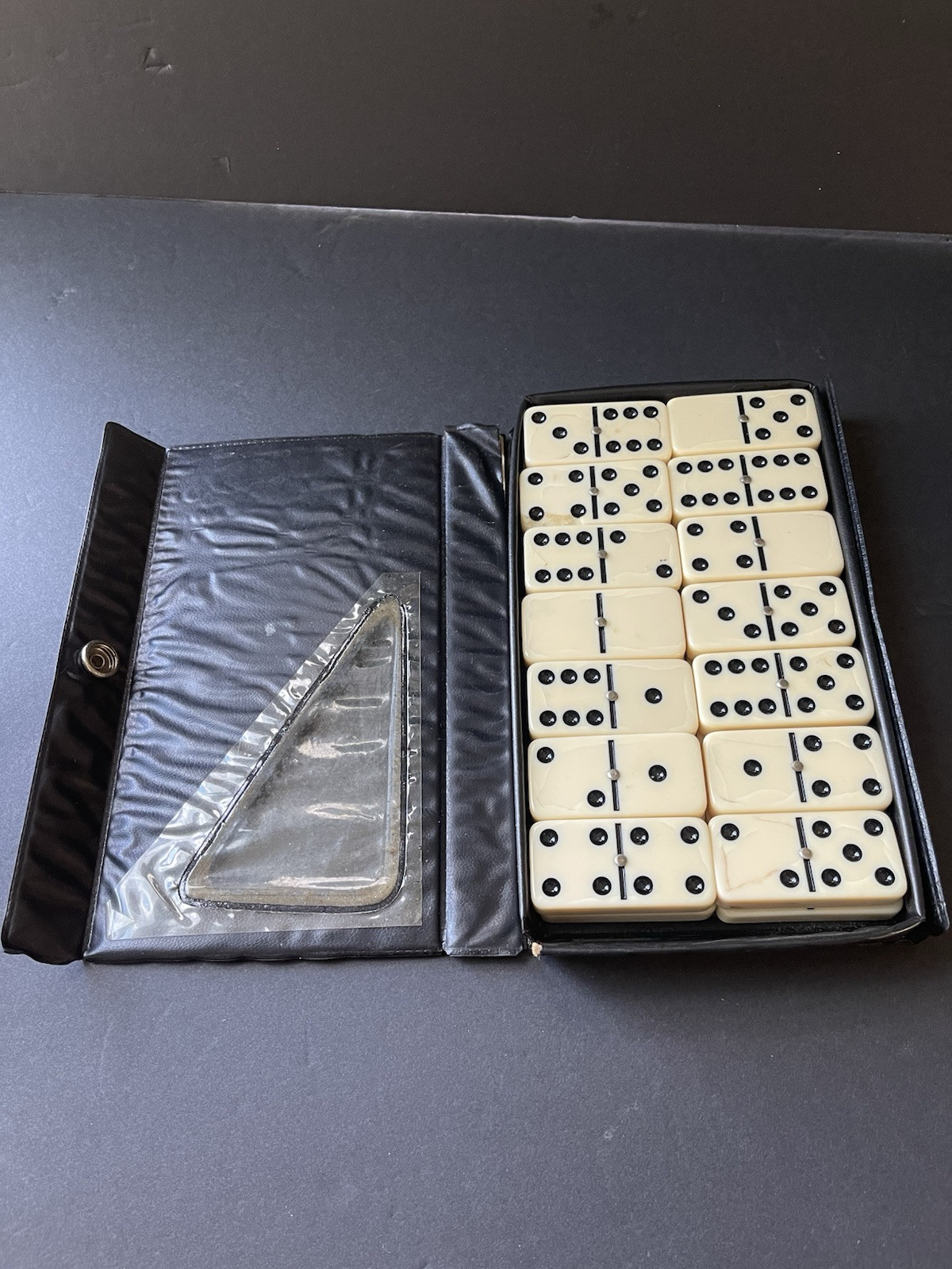 Vintage Double Six Standard Dominoes Set Of 28 Vinyl Case Game