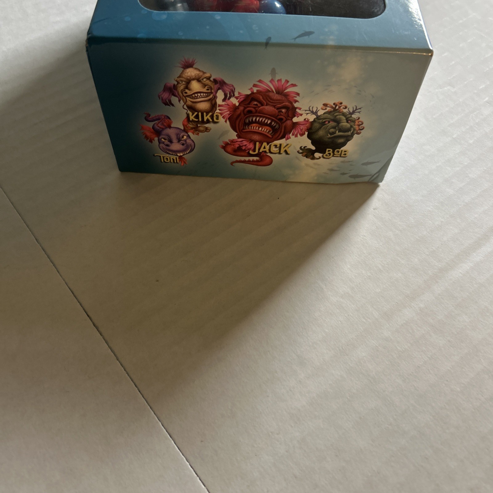 Loony Fish Save Locomoko Kingdom Electrifying Card Game With Figurine Ages 6+
