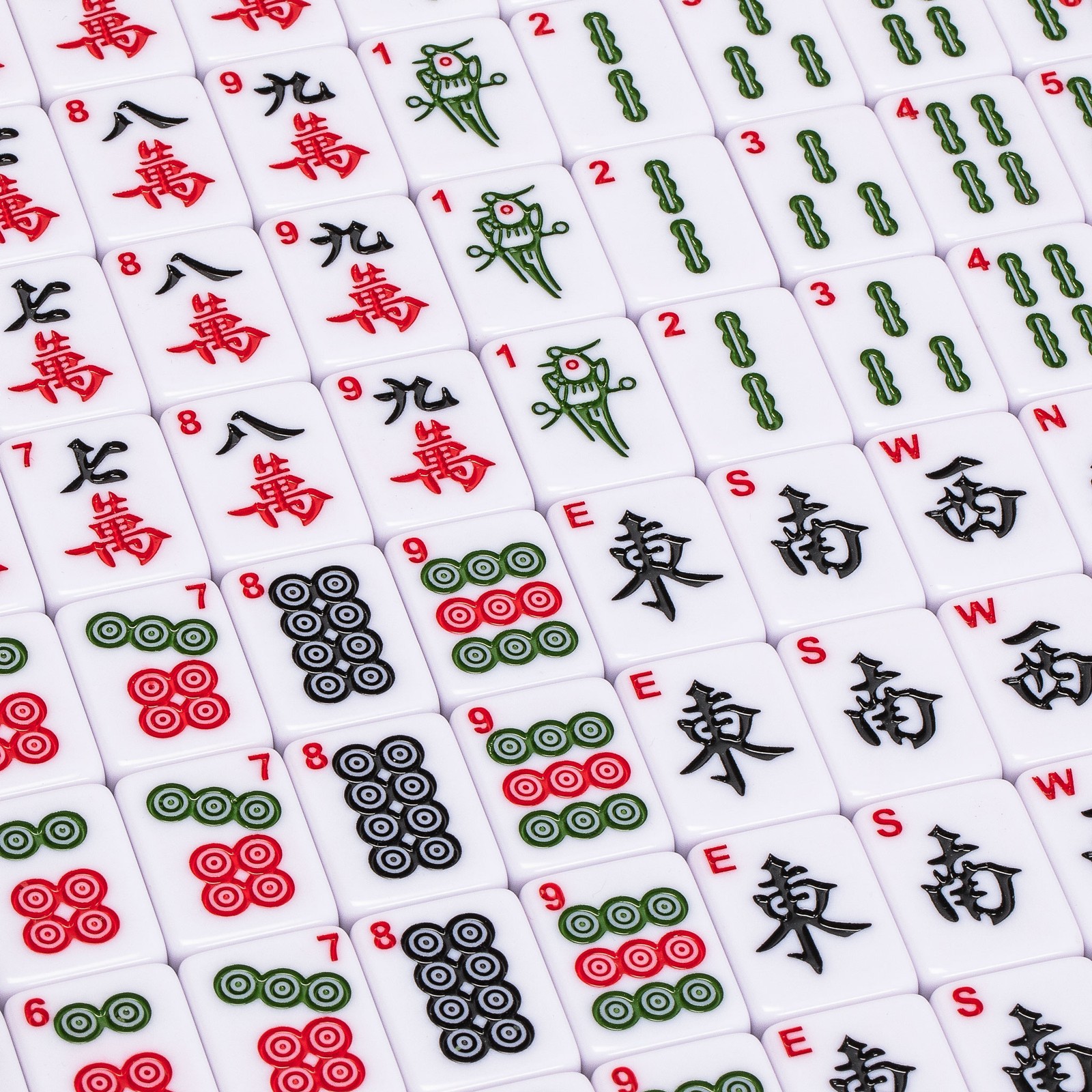 Chinese Mahjong Set, “Rouge Oasis” with 146 Small Tiles