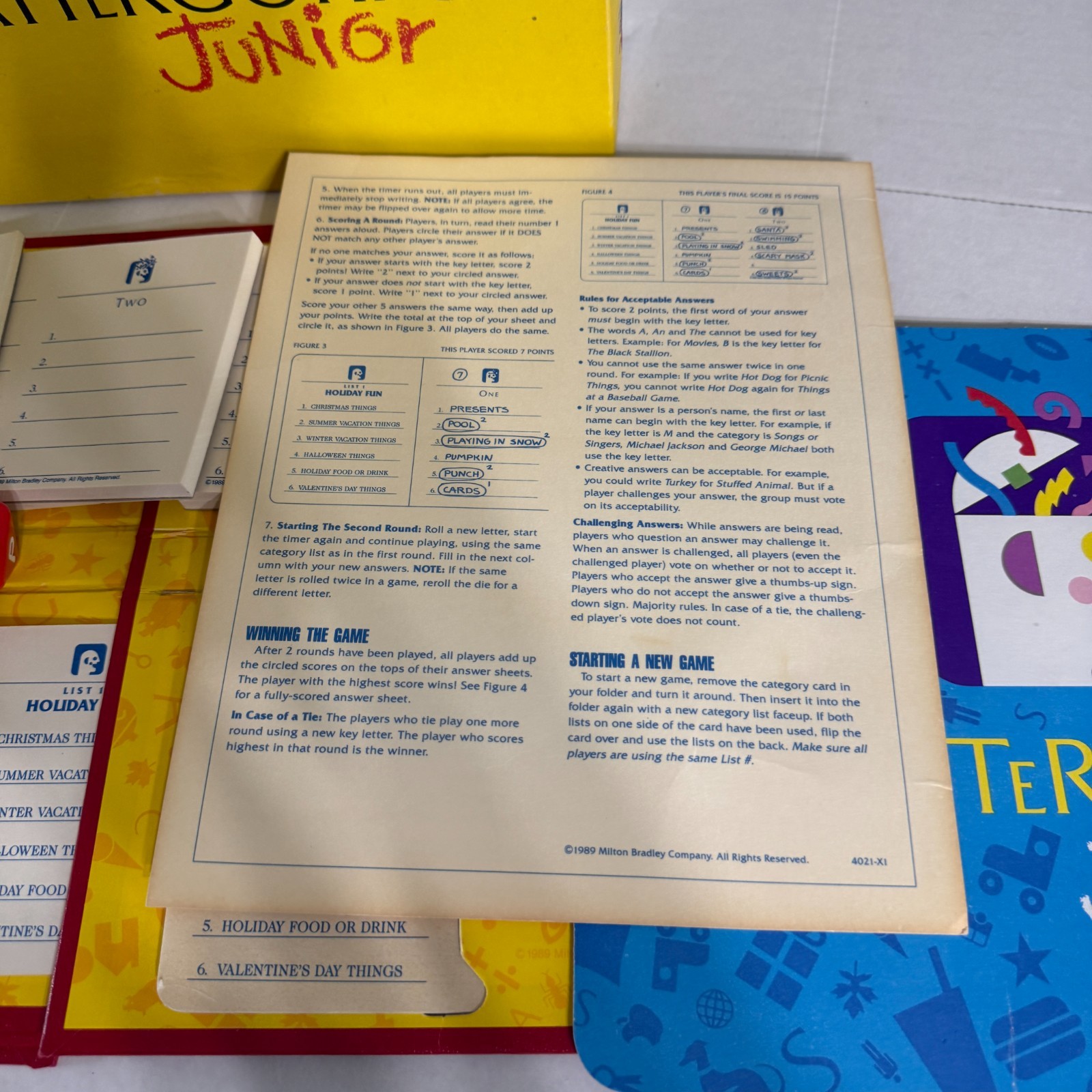 Scattergories Junior Milton Bradley 1989 Words Party Kids Family 8-11 Almost 100