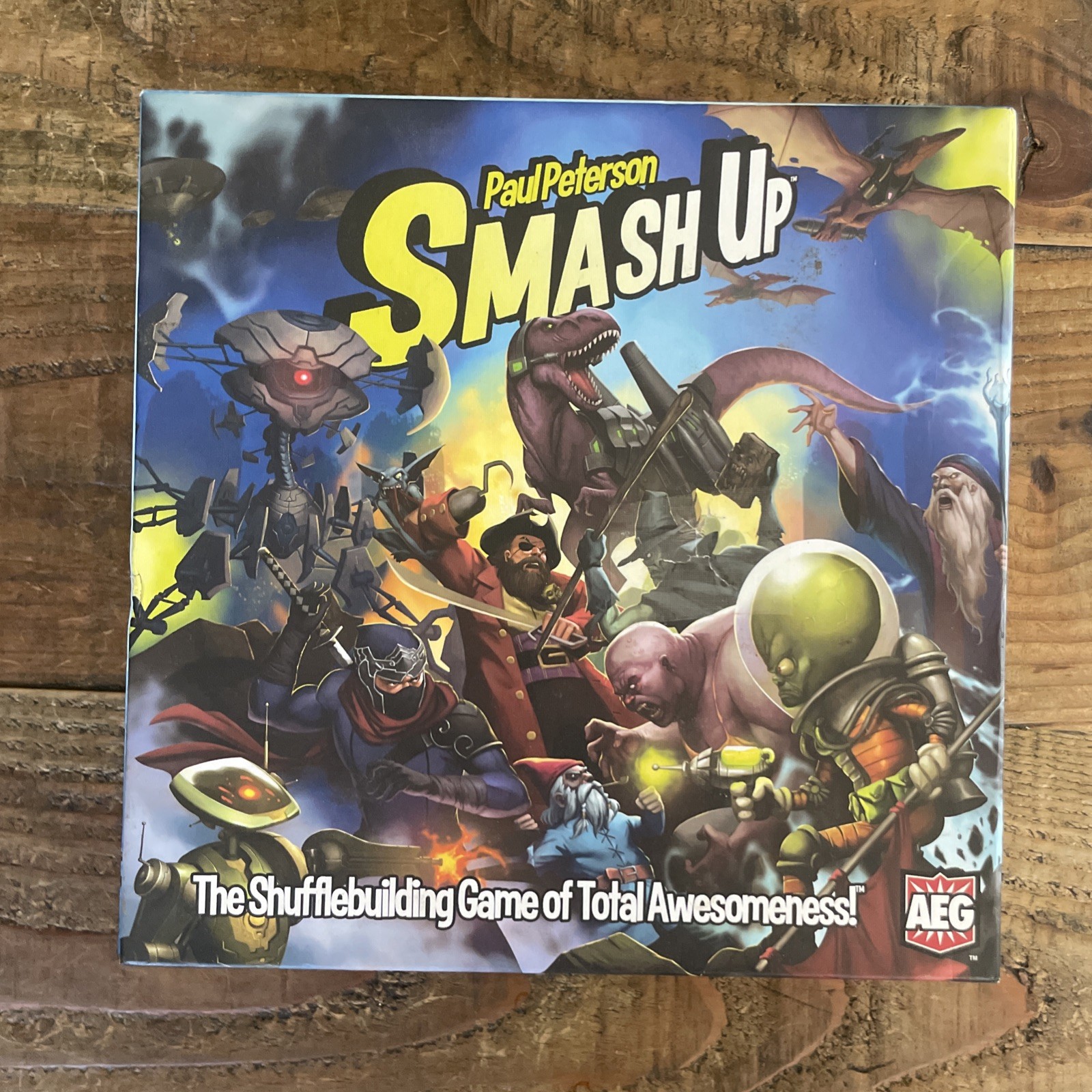 Smash Up Board Game + 2 Expansions – 16 Total Decks Excellent Condition Complete