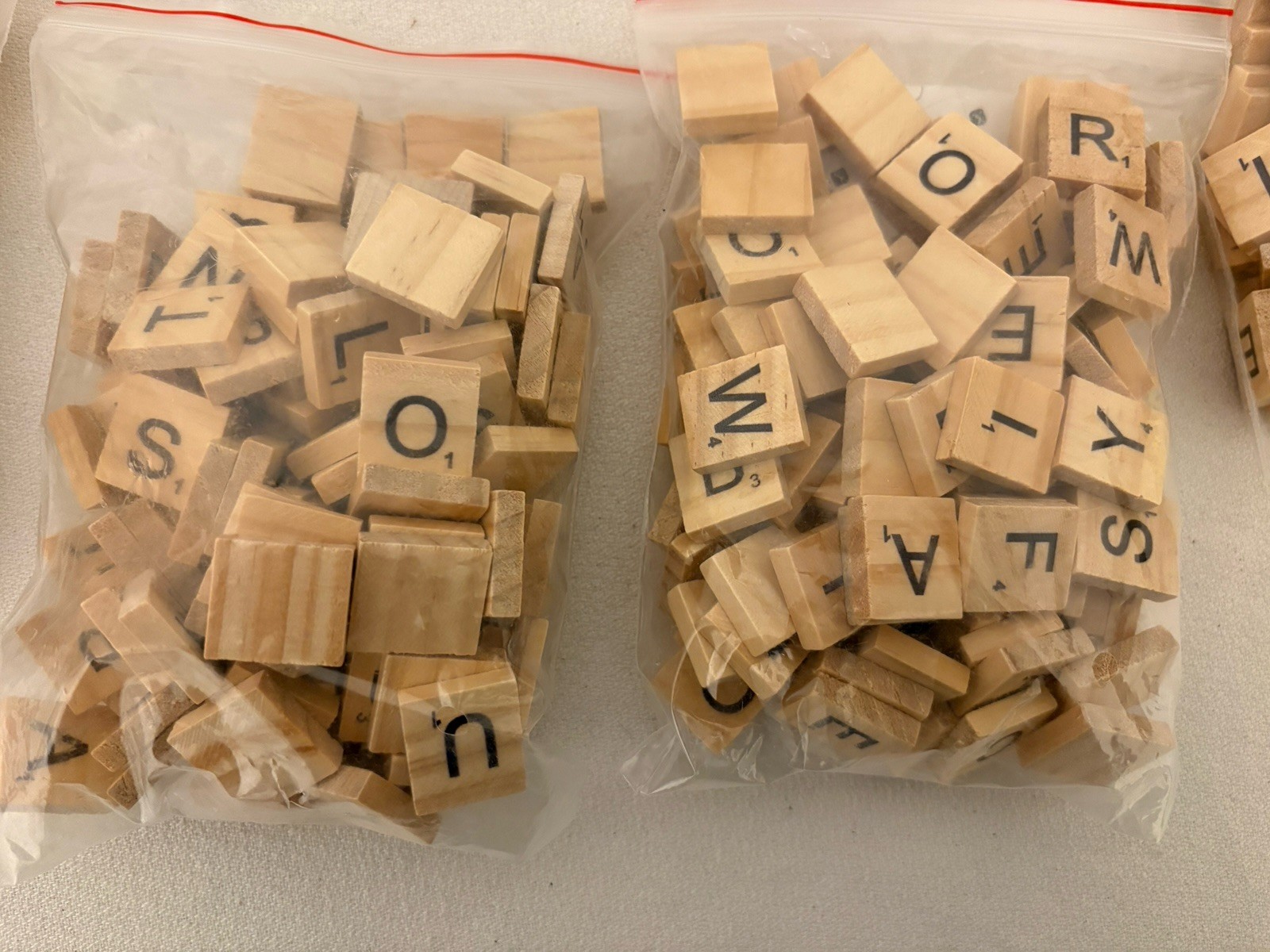 Lot 600 Scrabble Tiles Deluxe Edition Replacement Natural 4 Wood Tile Holders