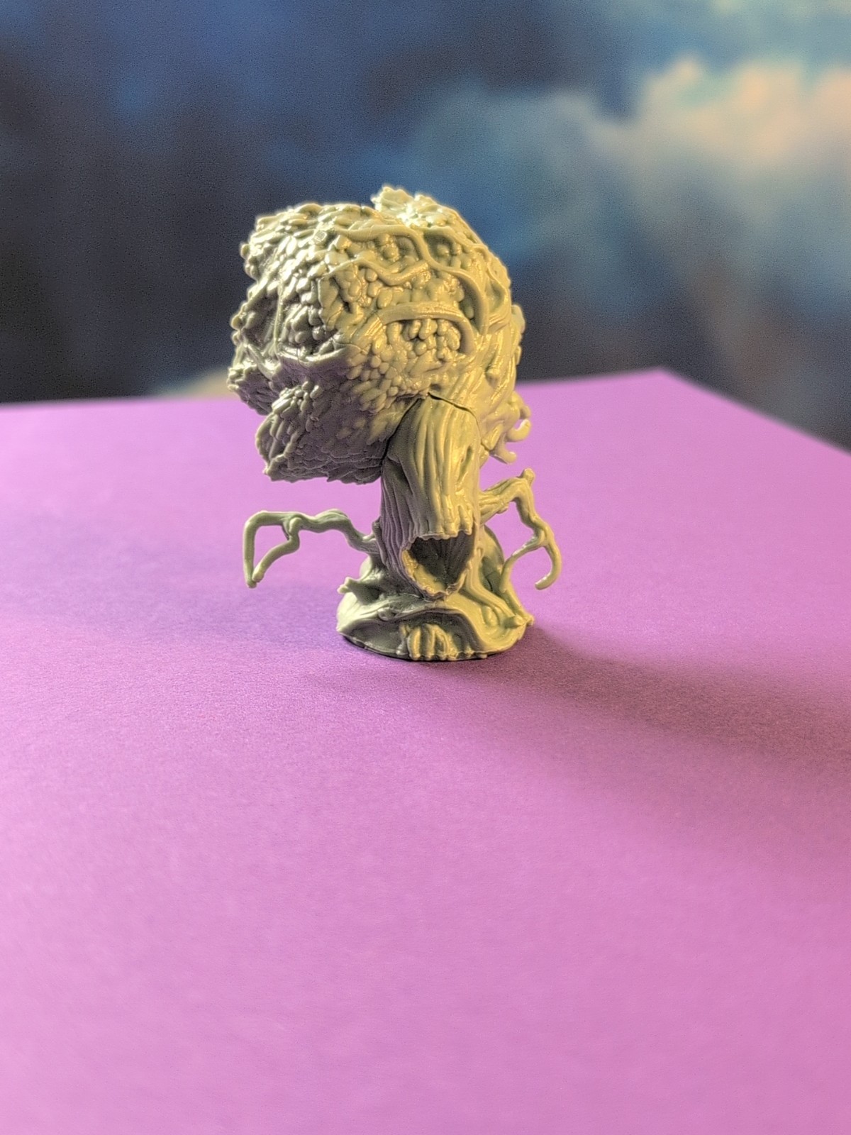 Folklore the Affliction – Dark Oak Miniature Figure