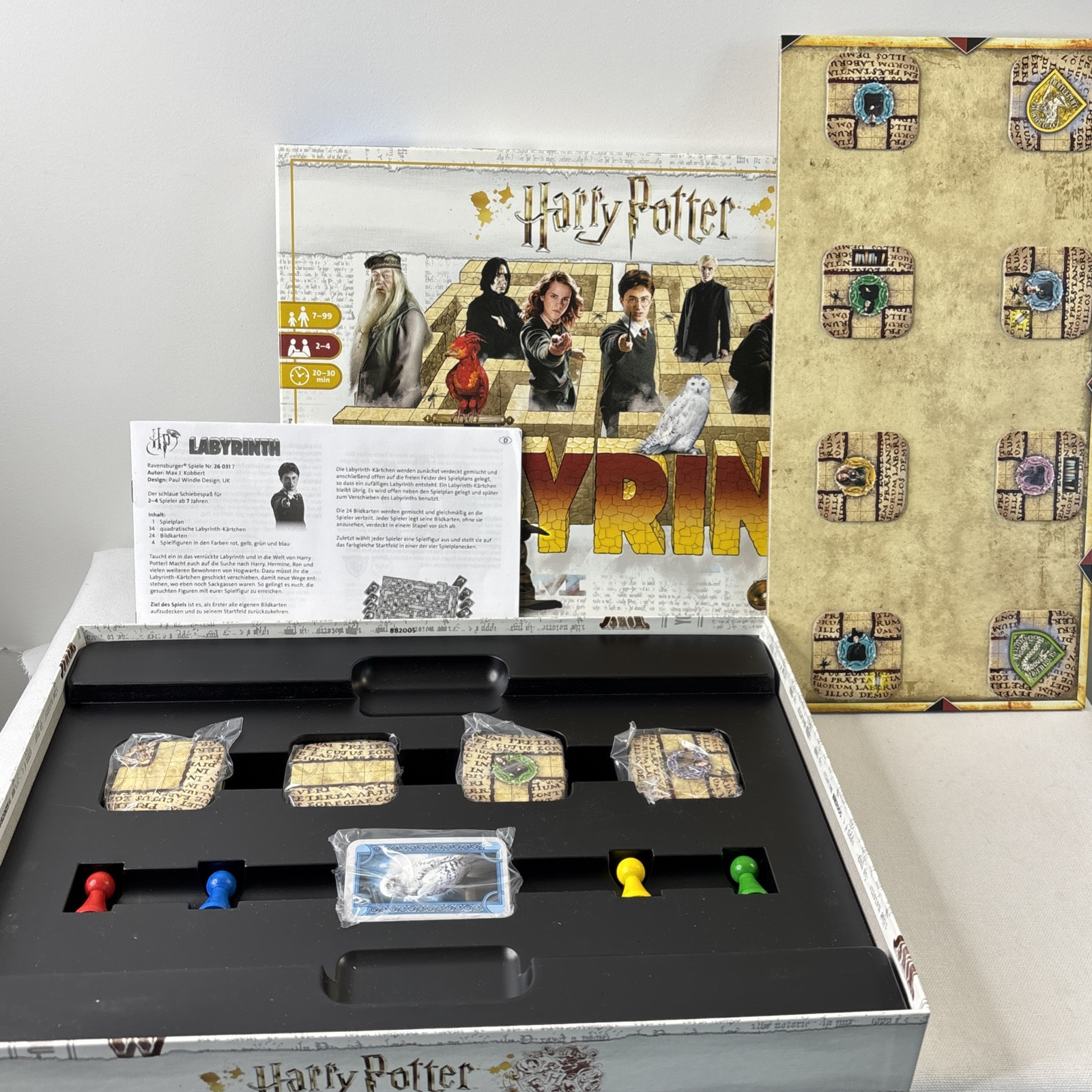 Ravensburger Harry Potter Labyrinth | Engaging Family Board Game | Ideal for Kid