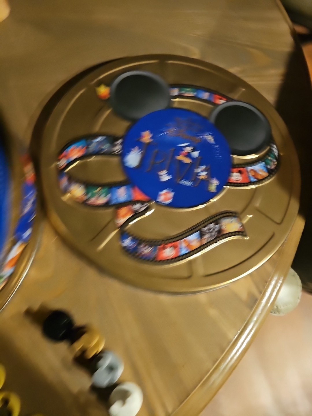 Walt Disney Trivia The Wonderful World of Disney Trivia Game Gold Tin No Instruc