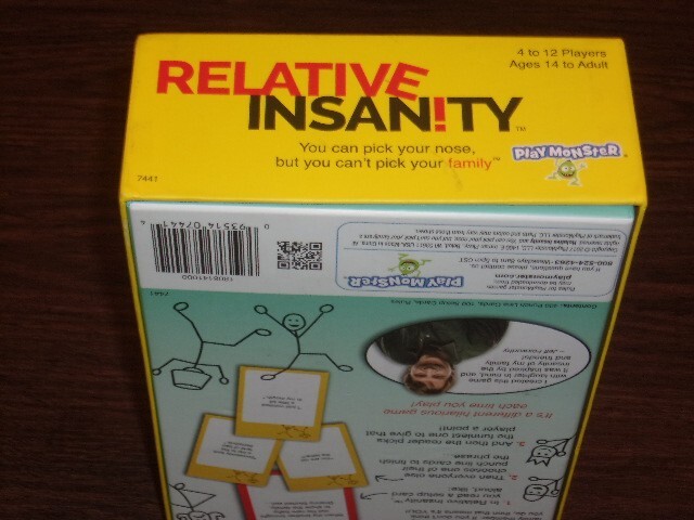 NIB 2017 Relative Insanity Game Made and Played by Jeff Foxworthy Playmonster