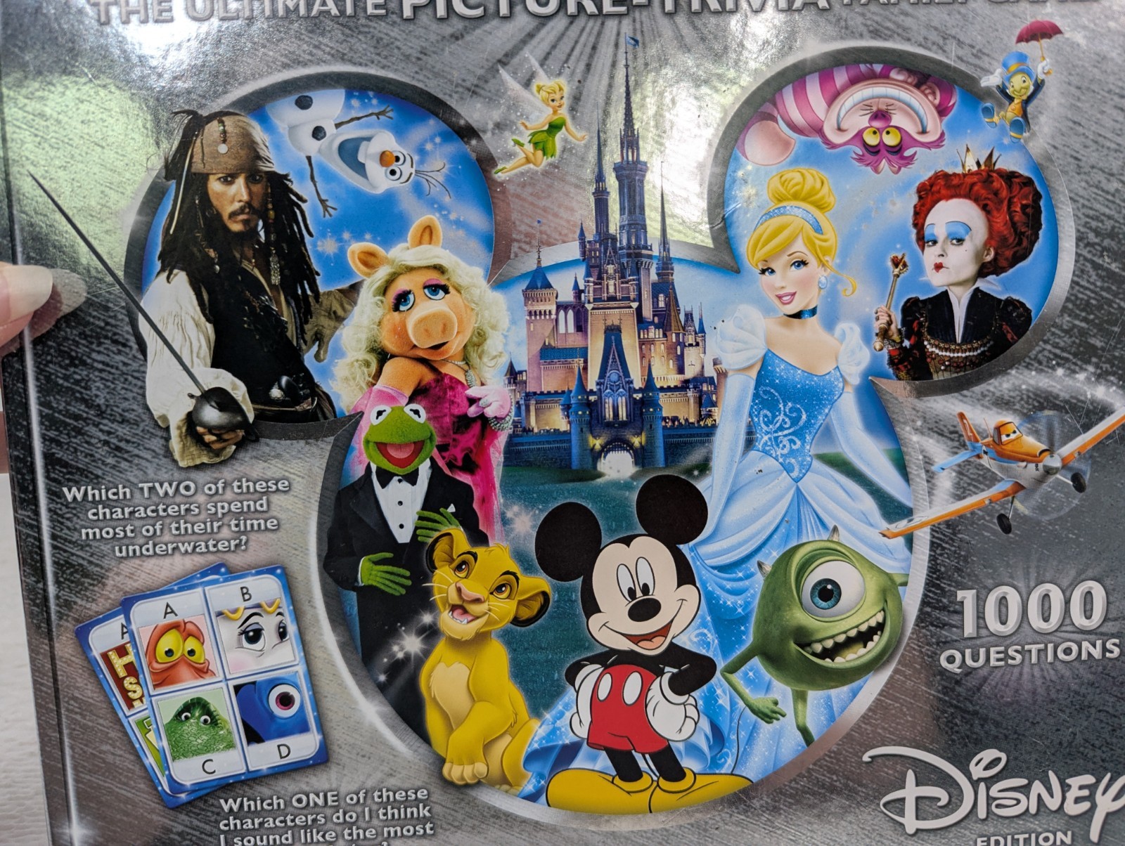 Pictopia Picture Trivia Disney Edition Board Game2-6 Players Age7+