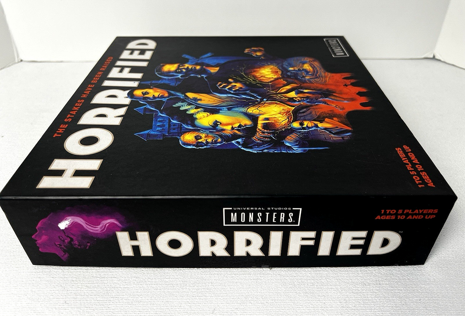 HORRIFIED: Universal Studios Monsters, co-op game, 2019 Ravensburger, COMPLETE