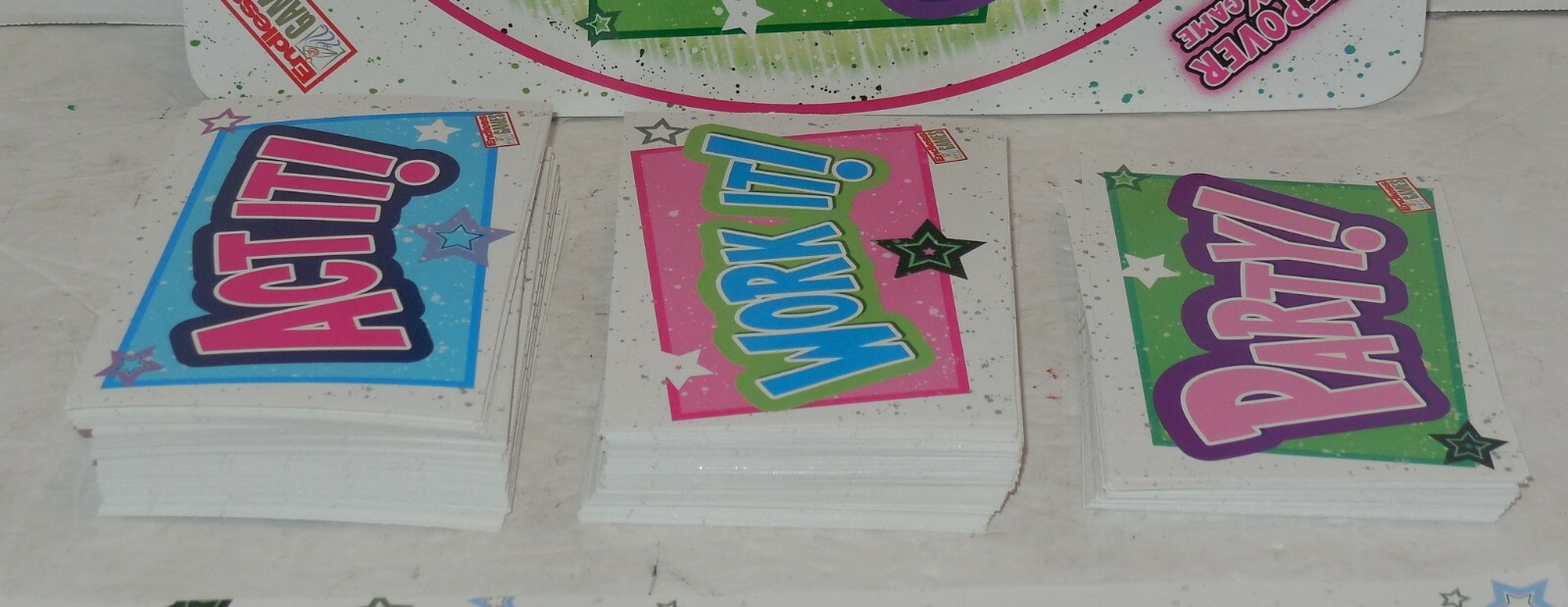 2014 gigglicious The Sleepover Party Game 100% complete Board Game