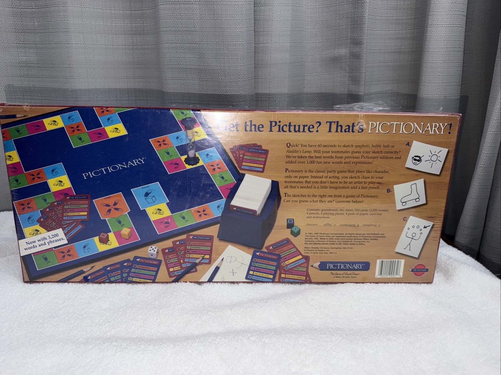 Vintage Pictionary 1993- 1997 Edition NEW SEALED Milton Bradley Board Game USA