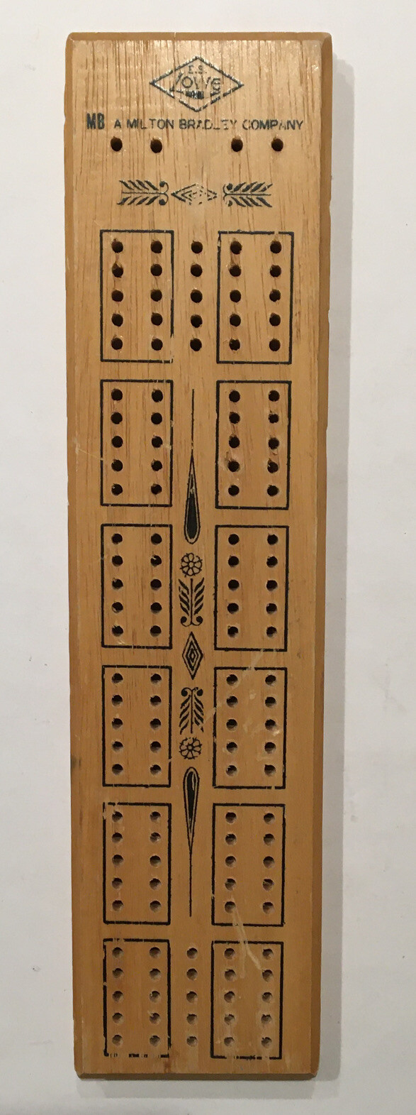 LOT OF 3 MILTON BRADLEY CRIBBAGE WITH PEG STORAGE TRIANGLE + WOODEN GAME PUZZLES