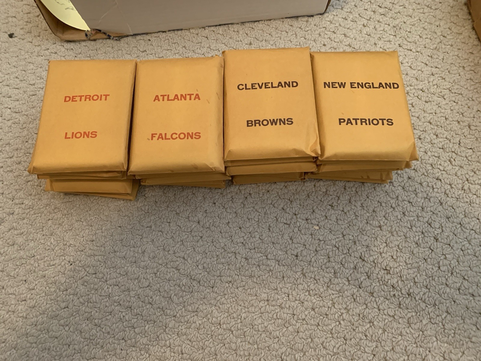 1980 APBA PRO FOOTBALL Season Set With All Player Cards And Extra Players. Great