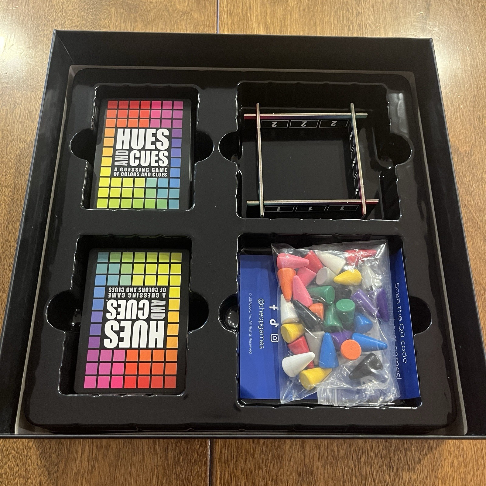 Hues and Cues Board Game – The Op – Complete Set – Scott Brady
