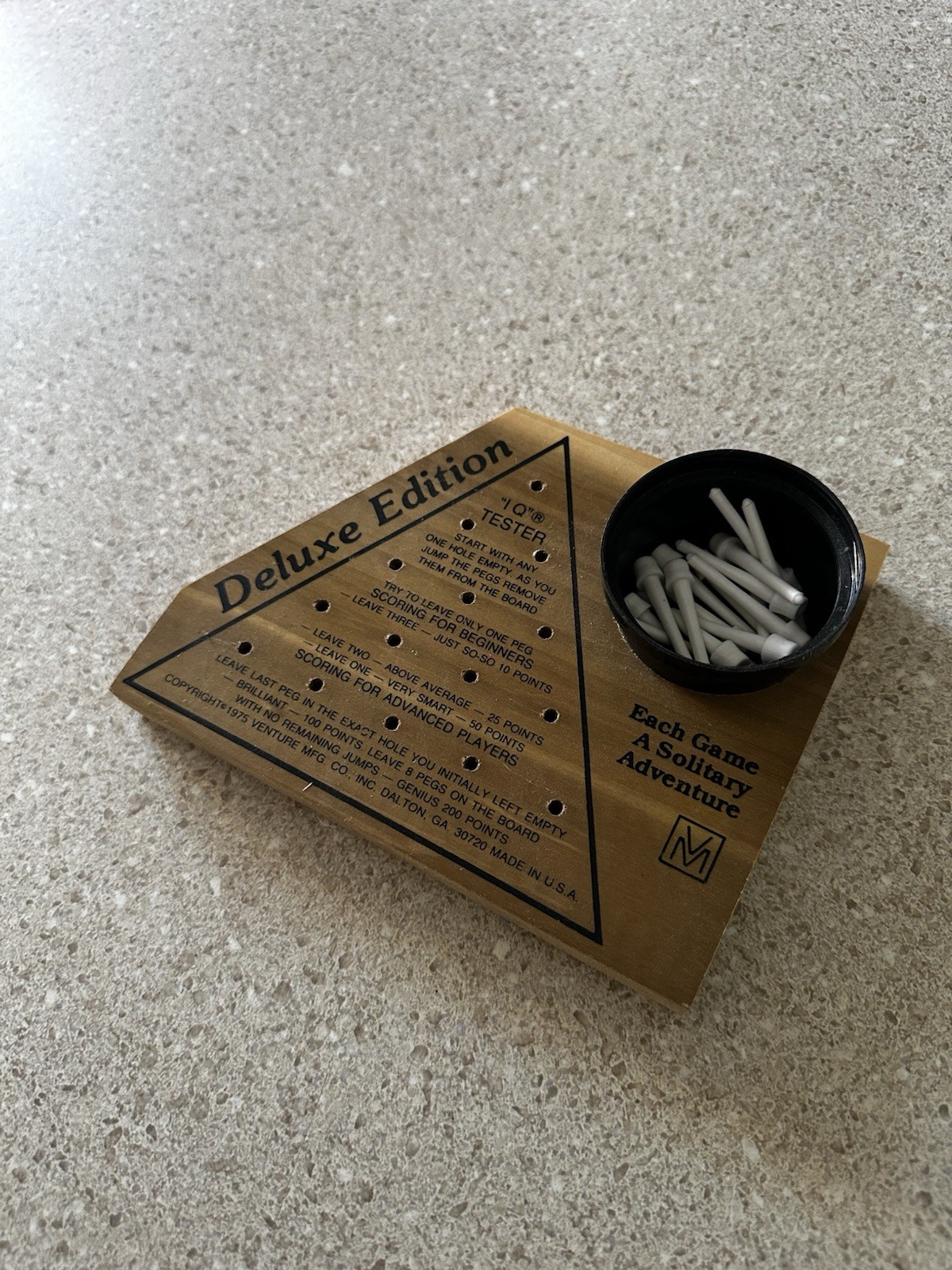 Vintage Triangle Peg Game – Deluxe Edition IQ Tester by Venture MFG Co. 1975 USA