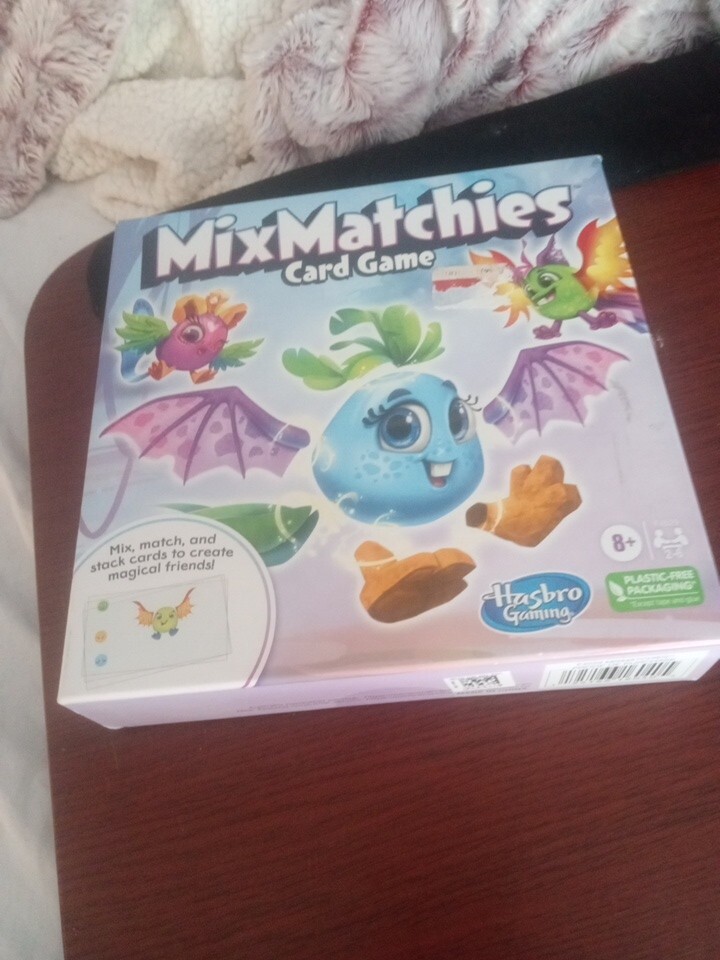 Hasbro Boardgame MixMatchies Box New
