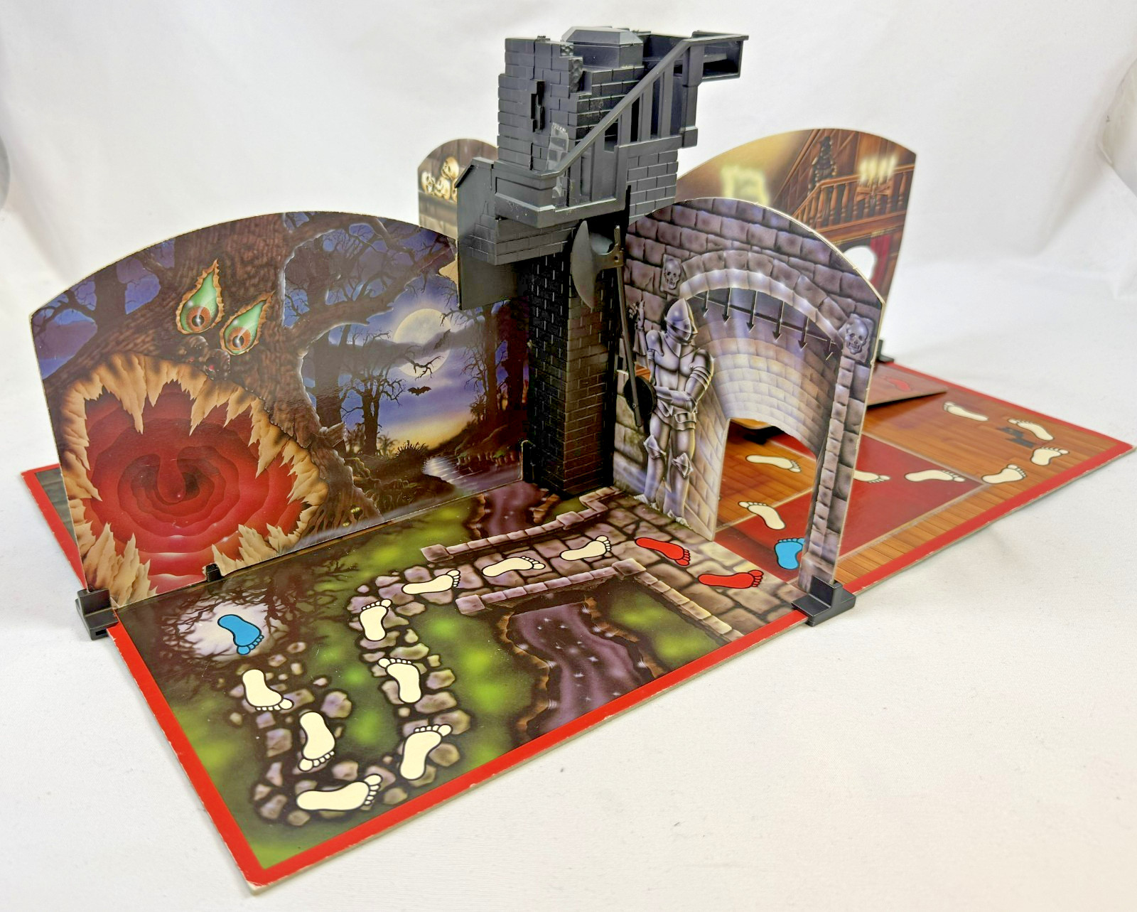 MB Games Haunted Castle Board Game Party Game Complete Vintage 80s